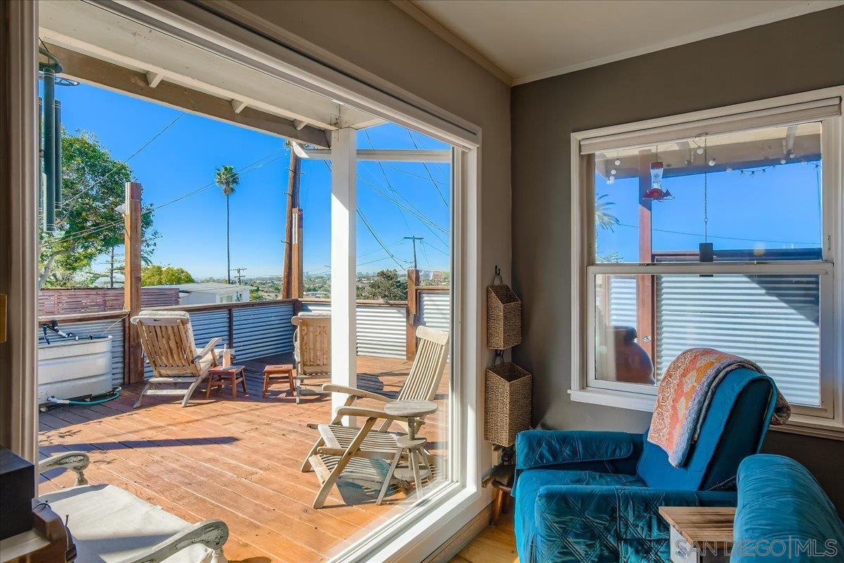 Detail Gallery Image 7 of 38 For 3275 E Virgo Rd, San Diego,  CA 92105 - 3 Beds | 2 Baths