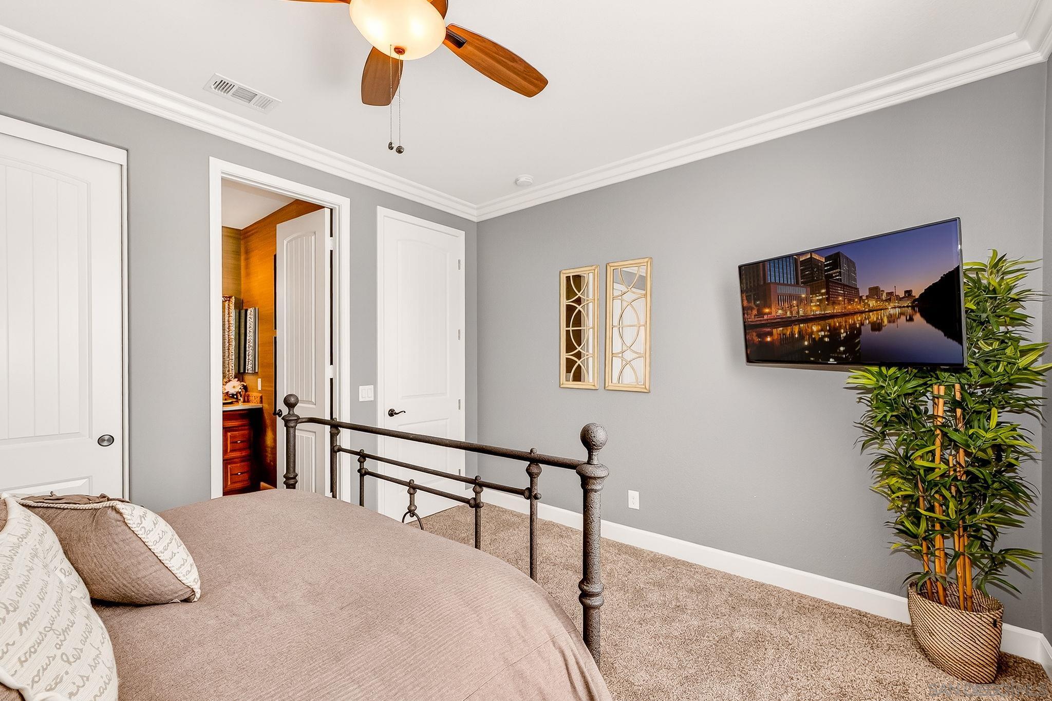 Detail Gallery Image 16 of 33 For 7708  Caminito Liliana, San Diego,  CA 92129 - 4 Beds | 3/1 Baths