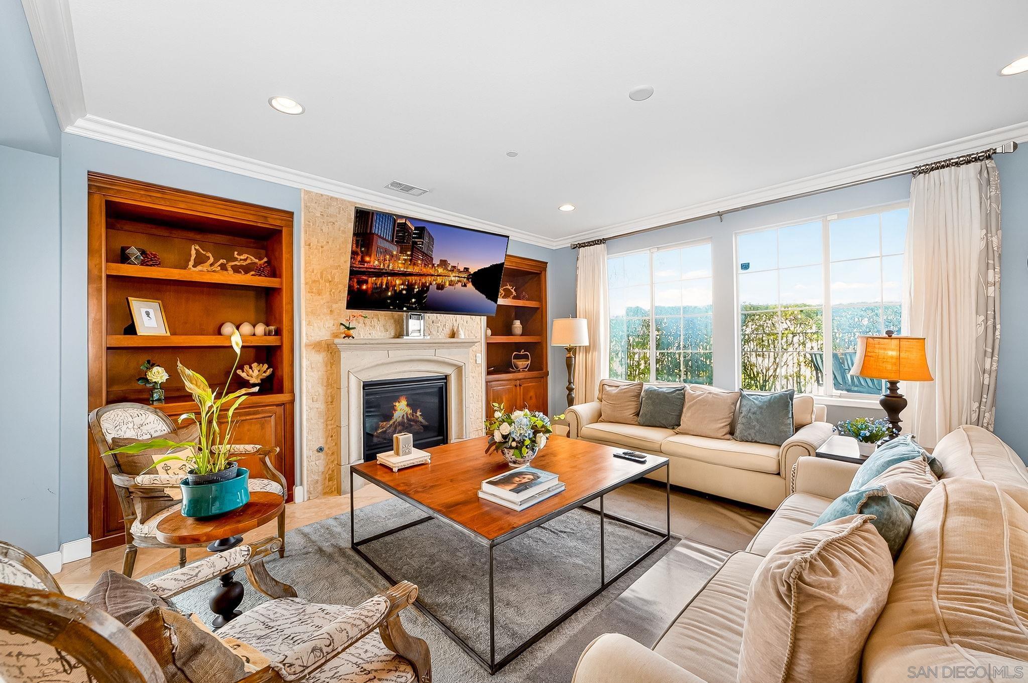 Detail Gallery Image 7 of 33 For 7708  Caminito Liliana, San Diego,  CA 92129 - 4 Beds | 3/1 Baths