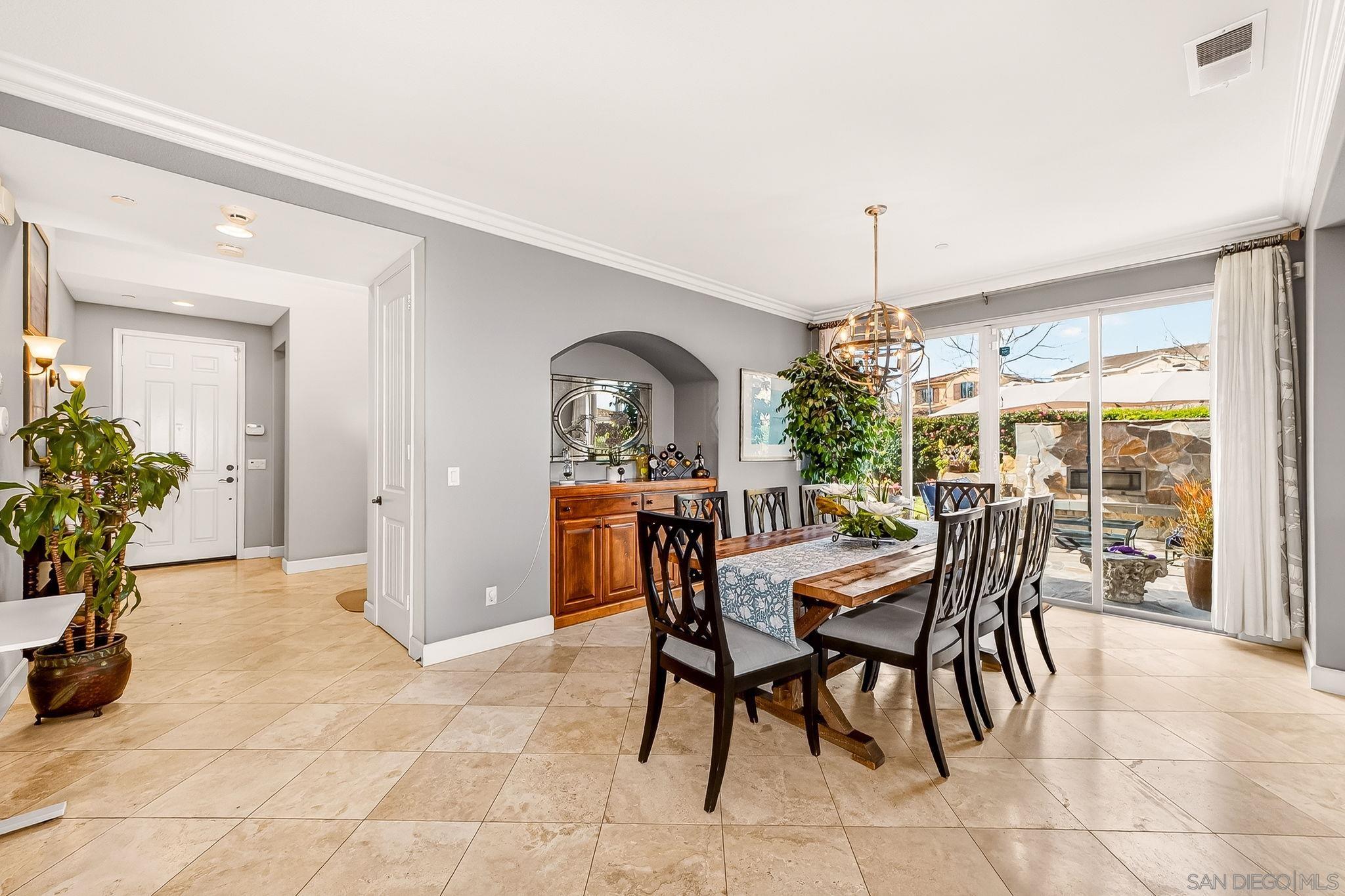 Detail Gallery Image 9 of 33 For 7708  Caminito Liliana, San Diego,  CA 92129 - 4 Beds | 3/1 Baths