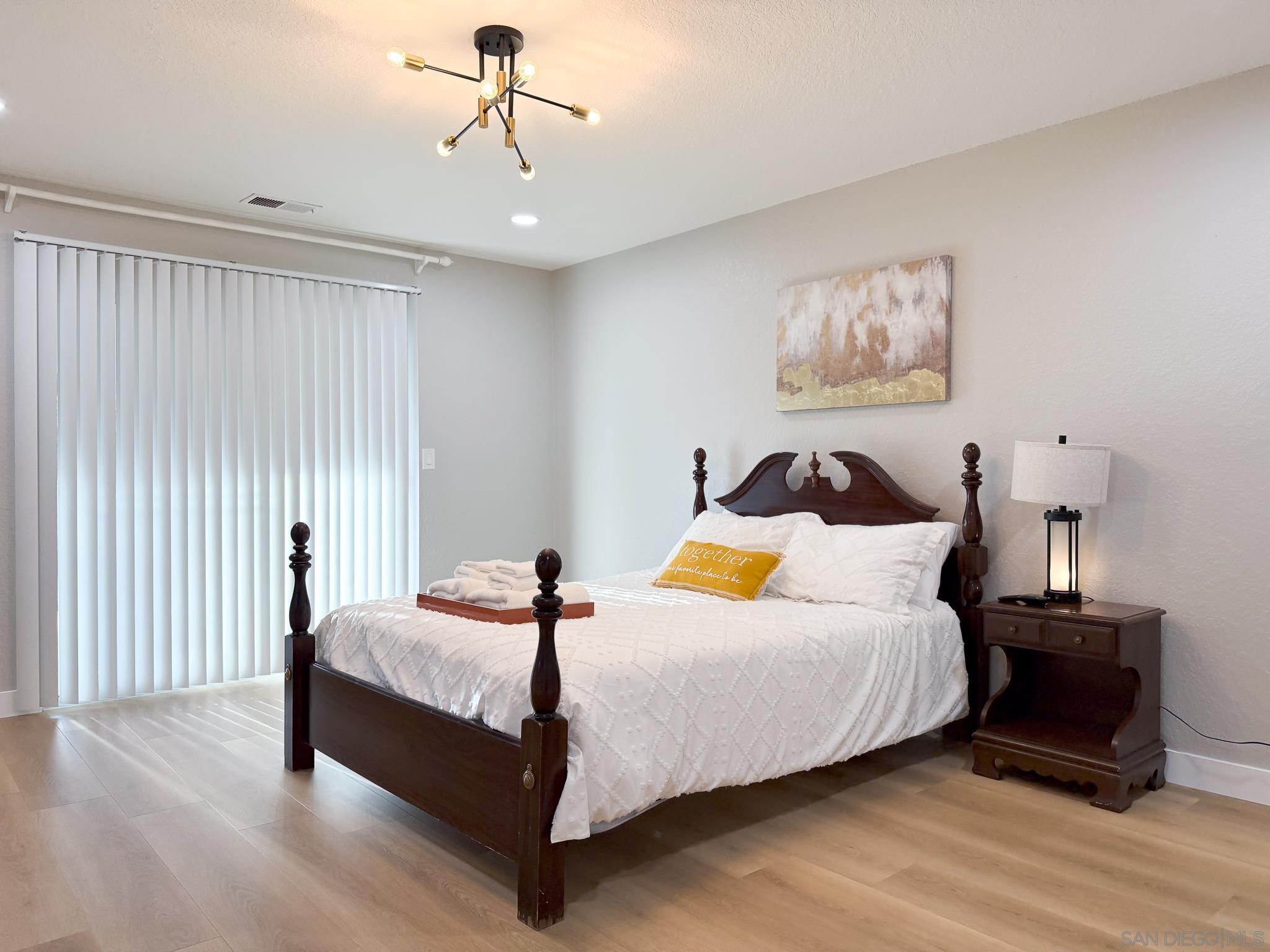 Detail Gallery Image 24 of 39 For 1457  Fallsview Place, Escondido,  CA 92027 - 3 Beds | 2 Baths