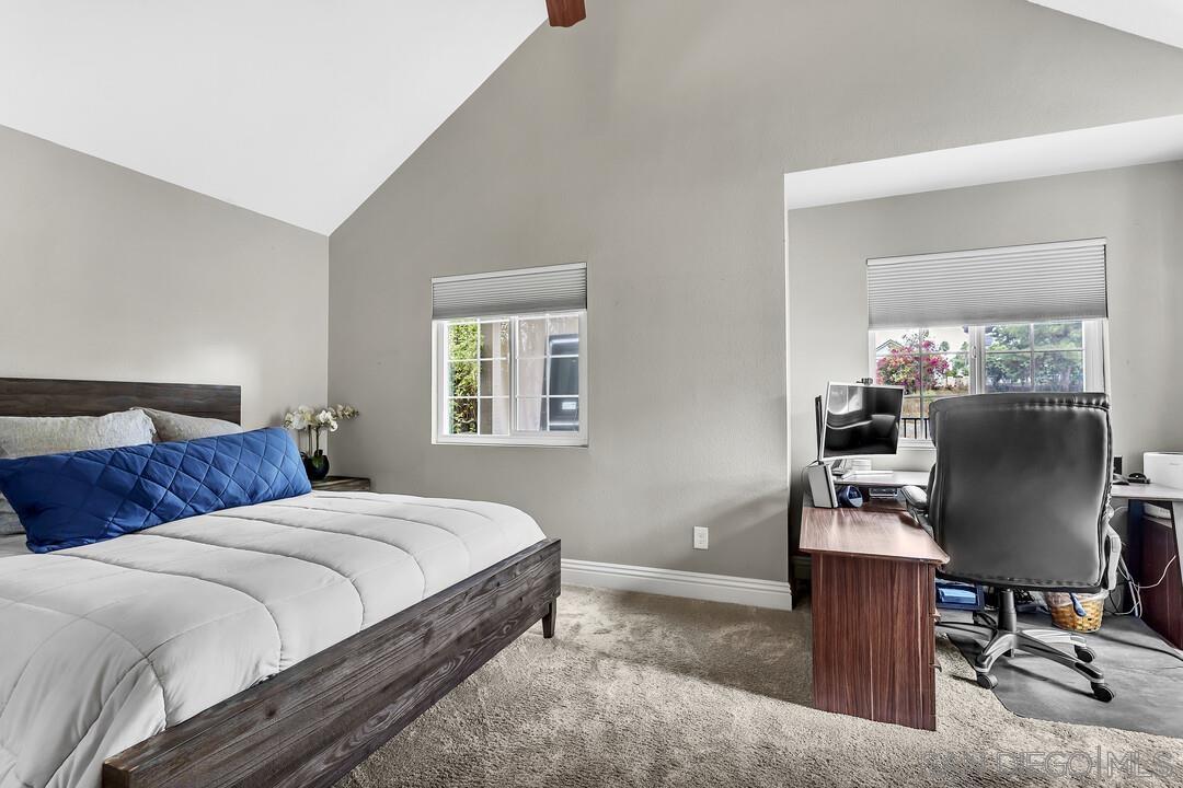 Detail Gallery Image 16 of 33 For 10572  Rancho Carmel Dr, San Diego,  CA 92128 - 3 Beds | 2/1 Baths