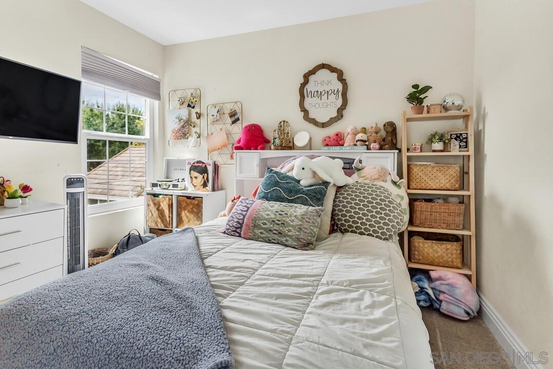 Detail Gallery Image 20 of 33 For 10572  Rancho Carmel Dr, San Diego,  CA 92128 - 3 Beds | 2/1 Baths