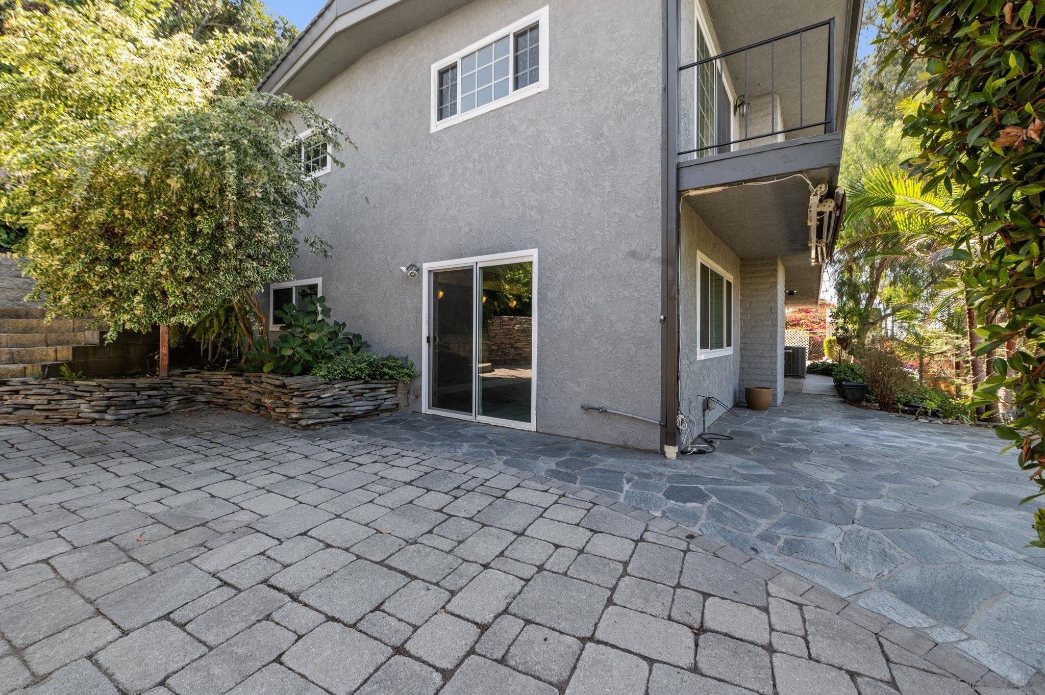 Detail Gallery Image 27 of 36 For 4062 S Tropico, La Mesa,  CA 91941 - 4 Beds | 2/1 Baths