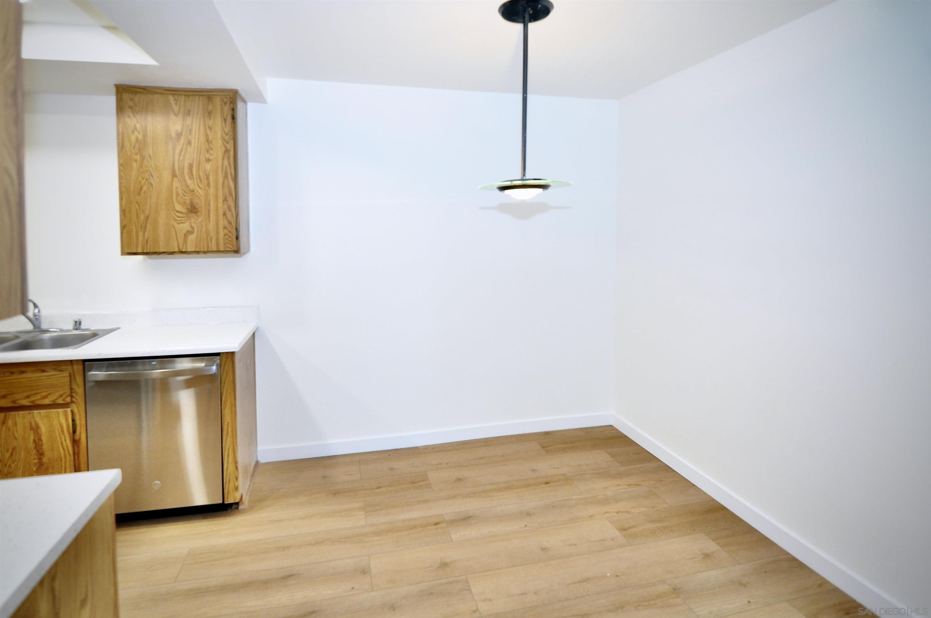 Detail Gallery Image 4 of 42 For 10226  Black Mountain Rd  #78,  San Diego,  CA 92126 - 1 Beds | 1 Baths