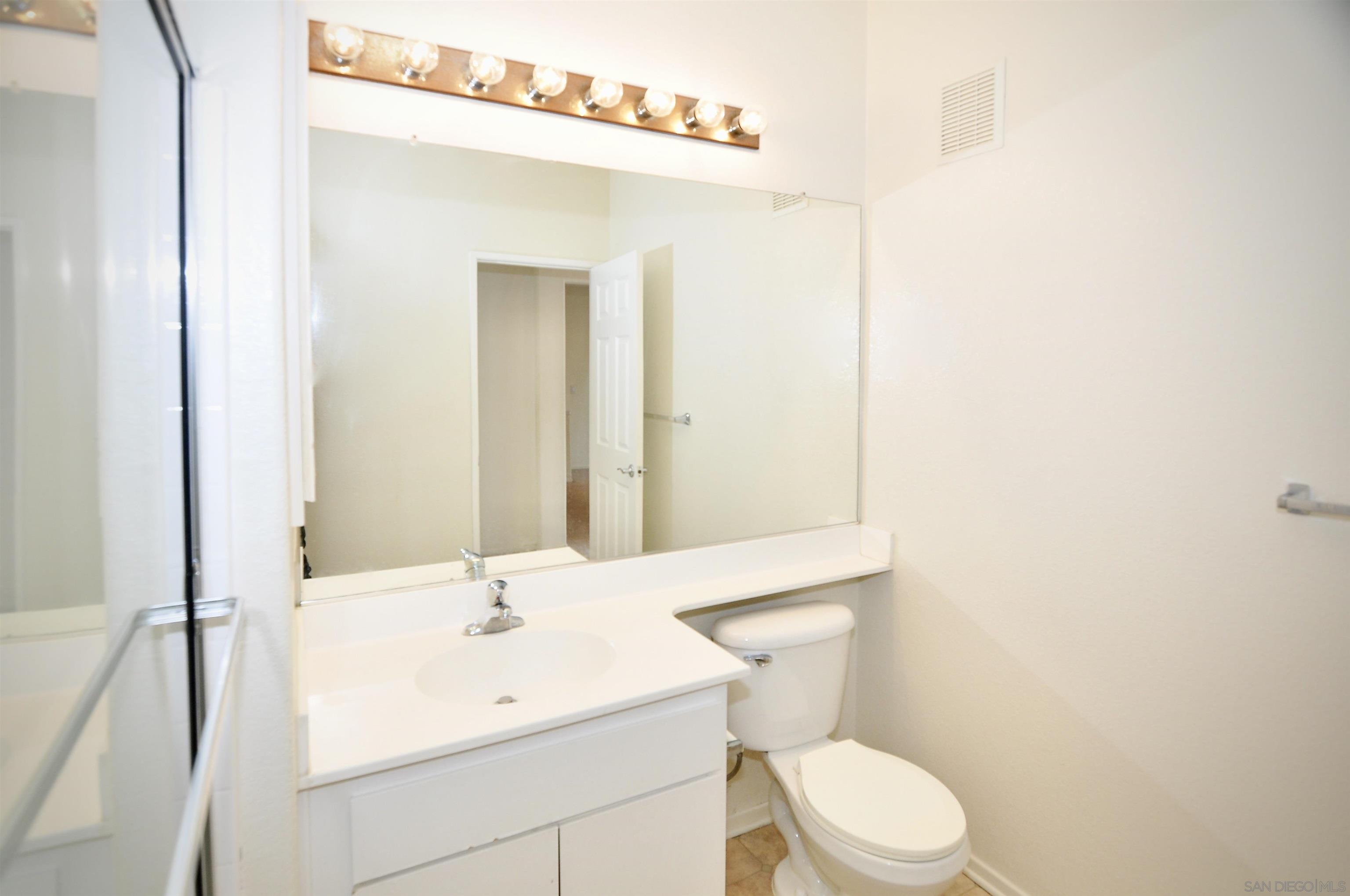 Detail Gallery Image 21 of 53 For 10840  Scripps Ranch Blvd  #206,  San Diego,  CA 92131 - 1 Beds | 1 Baths