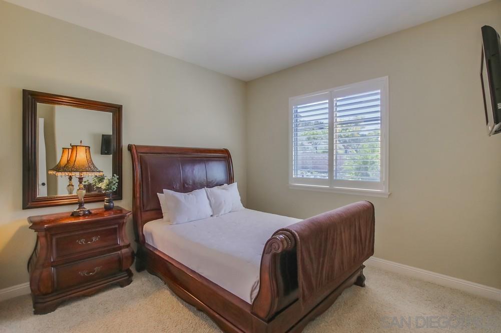 Detail Gallery Image 20 of 51 For 14190  Green Valley Ct, San Diego,  CA 92131 - 6 Beds | 4/1 Baths