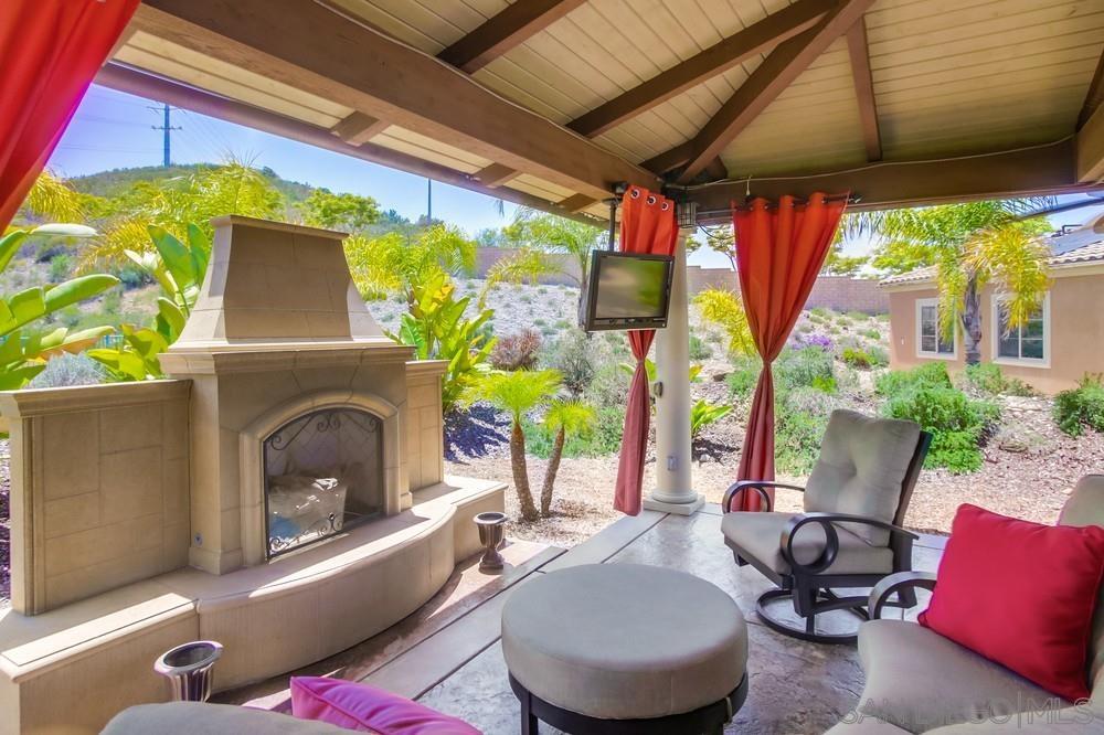 Detail Gallery Image 33 of 51 For 14190  Green Valley Ct, San Diego,  CA 92131 - 6 Beds | 4/1 Baths