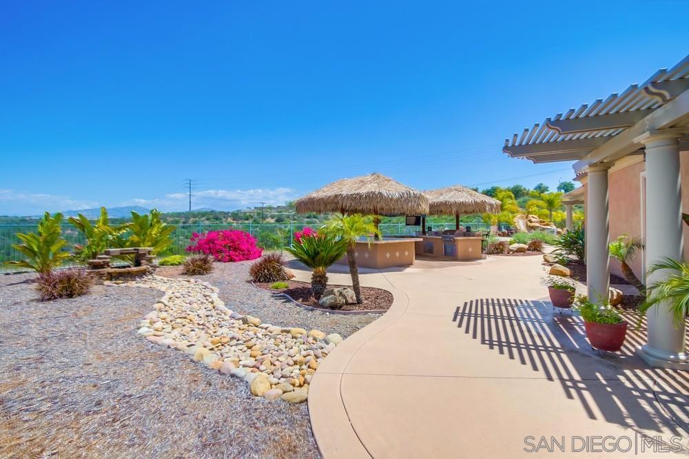 Detail Gallery Image 37 of 51 For 14190  Green Valley Ct, San Diego,  CA 92131 - 6 Beds | 4/1 Baths
