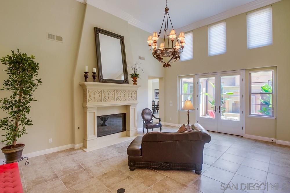 Detail Gallery Image 5 of 51 For 14190  Green Valley Ct, San Diego,  CA 92131 - 6 Beds | 4/1 Baths