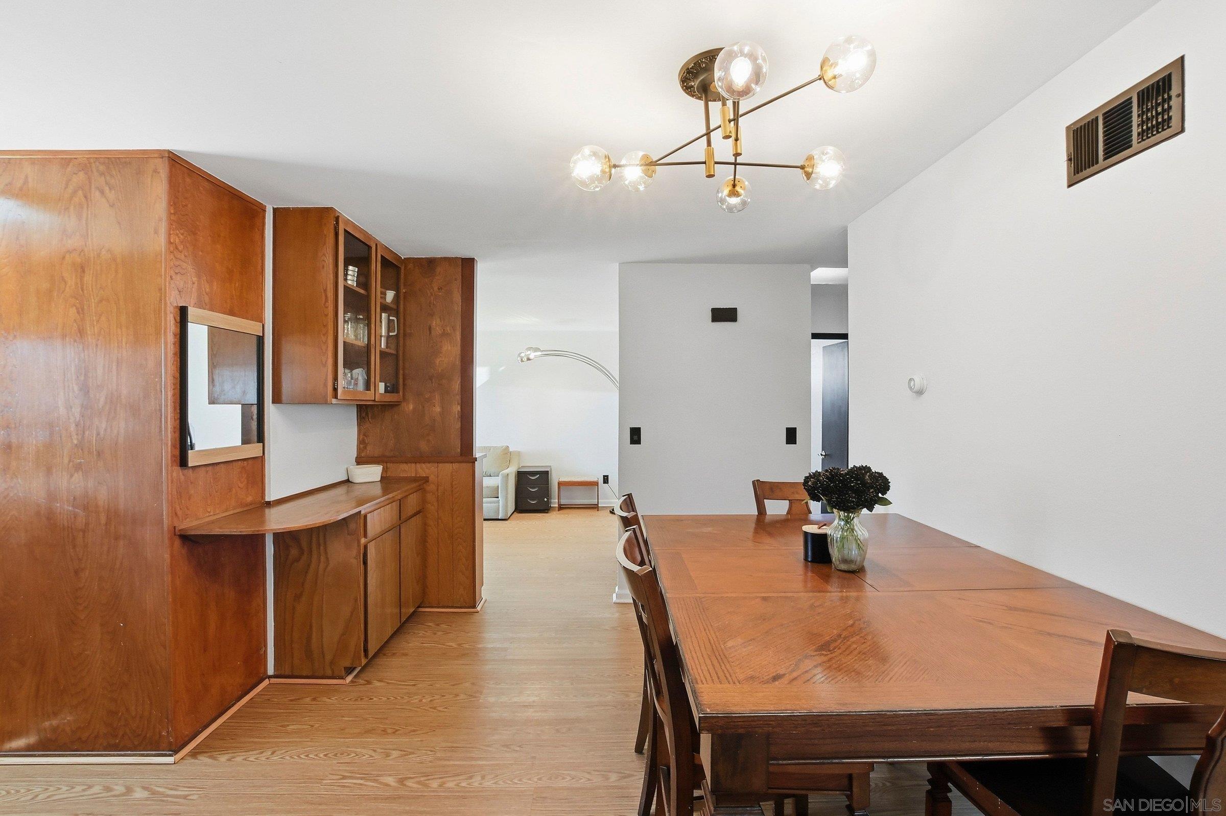 Detail Gallery Image 13 of 45 For 1830  Thelborn Way, San Diego,  CA 92154 - 4 Beds | 3 Baths