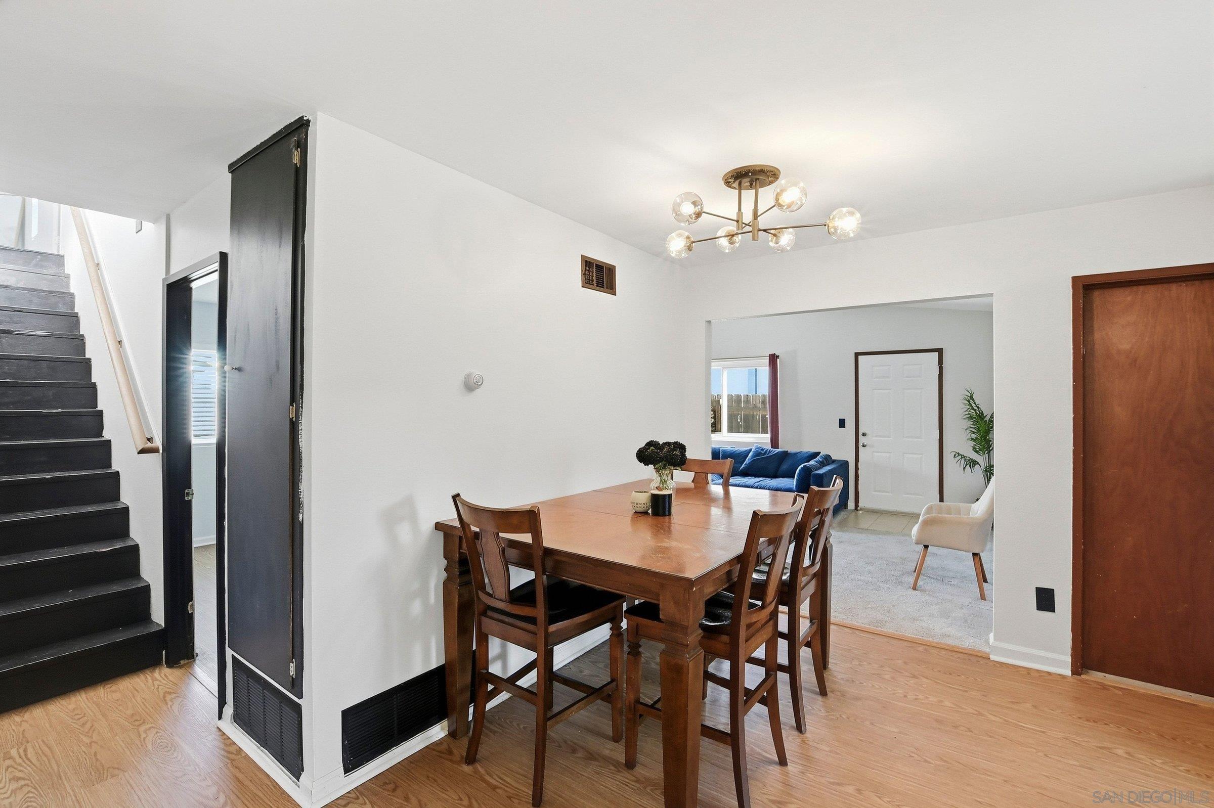 Detail Gallery Image 14 of 45 For 1830  Thelborn Way, San Diego,  CA 92154 - 4 Beds | 3 Baths