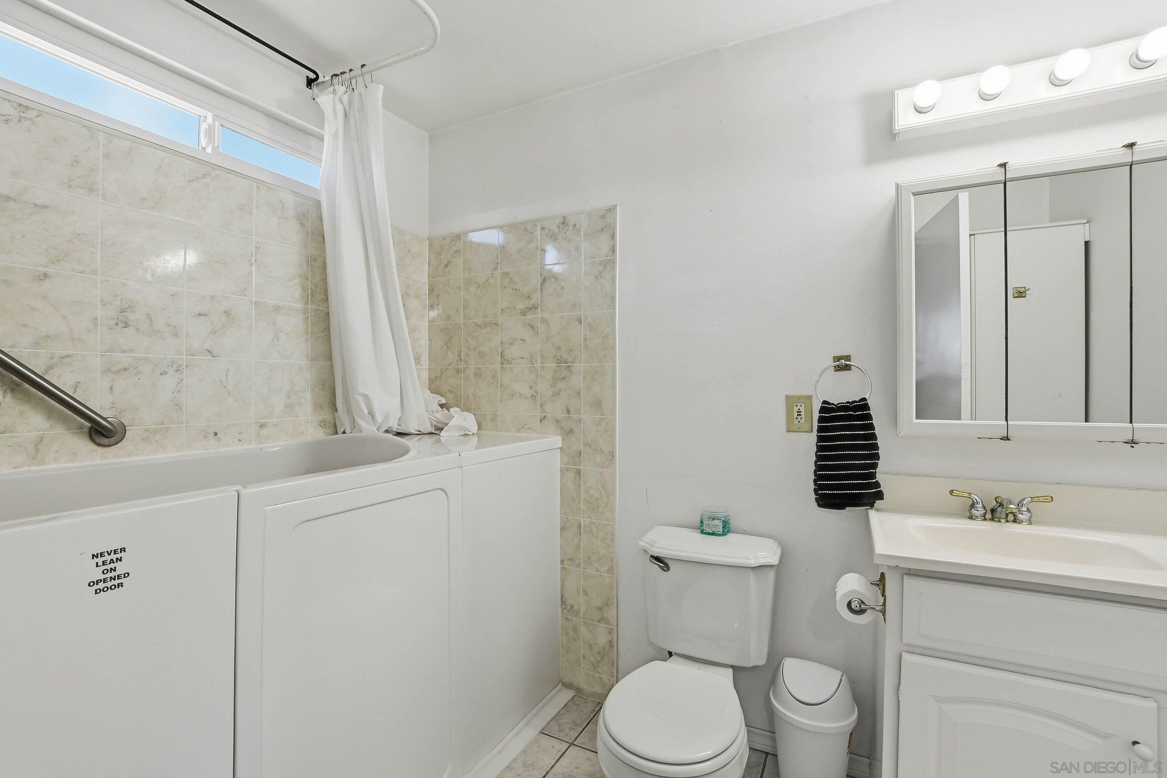 Detail Gallery Image 32 of 45 For 1830  Thelborn Way, San Diego,  CA 92154 - 4 Beds | 3 Baths