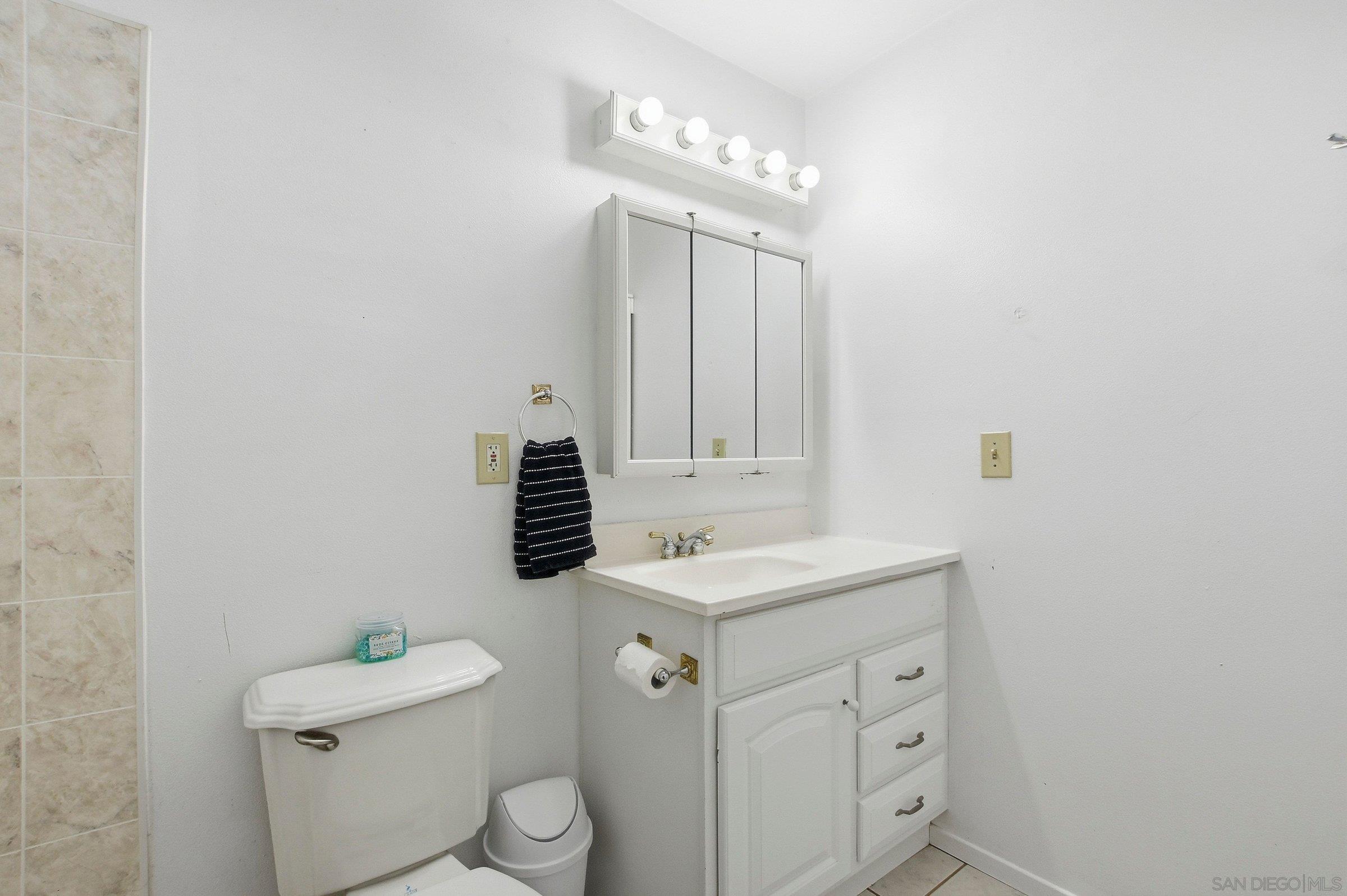 Detail Gallery Image 34 of 45 For 1830  Thelborn Way, San Diego,  CA 92154 - 4 Beds | 3 Baths