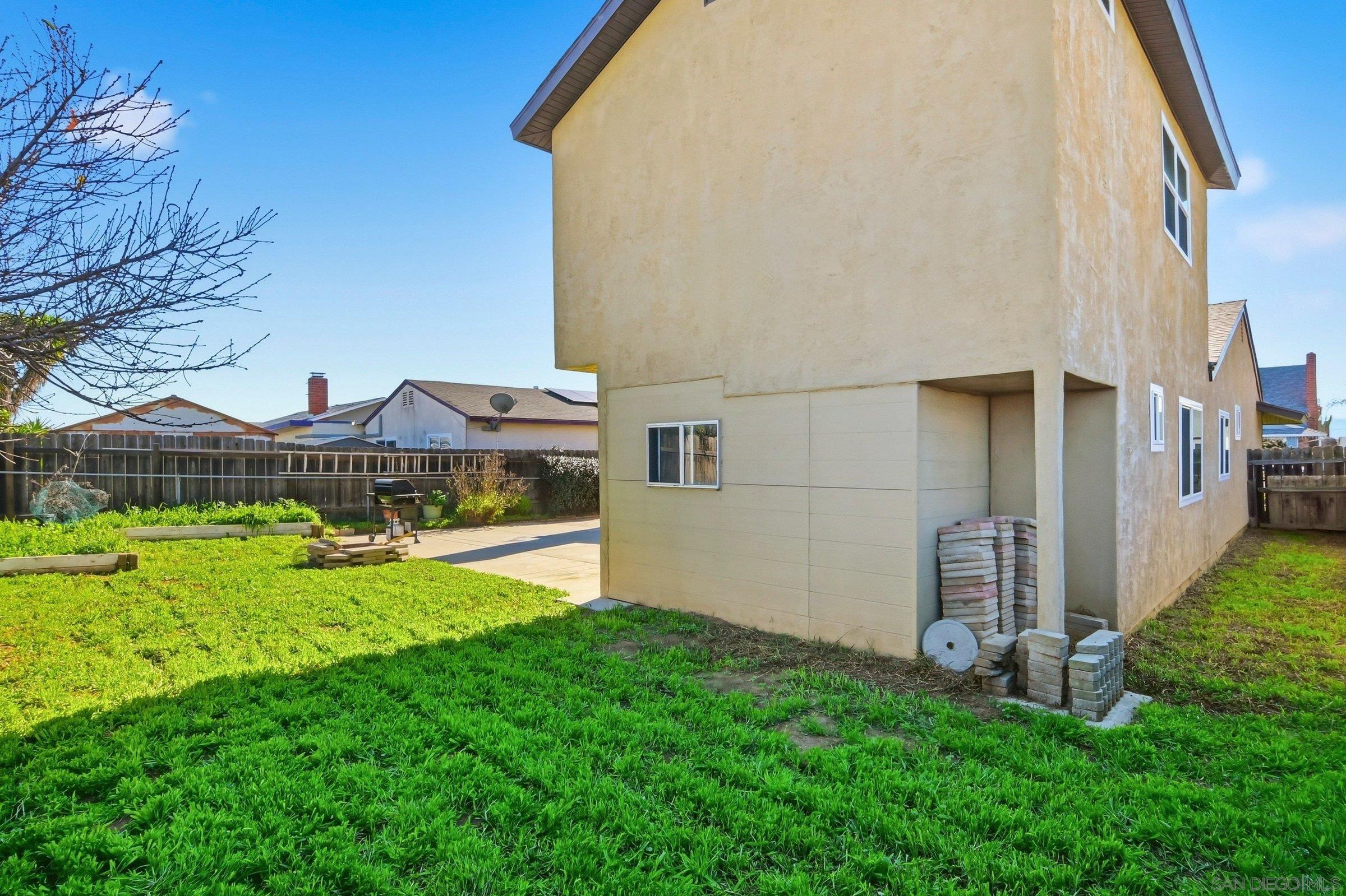 Detail Gallery Image 37 of 45 For 1830  Thelborn Way, San Diego,  CA 92154 - 4 Beds | 3 Baths