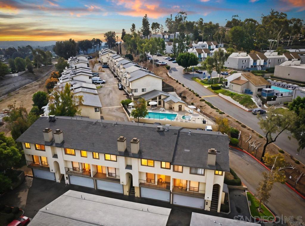 Detail Gallery Image 11 of 43 For 8535  Paradise Valley Rd  #4,  Spring Valley,  CA 91977 - 3 Beds | 2/1 Baths