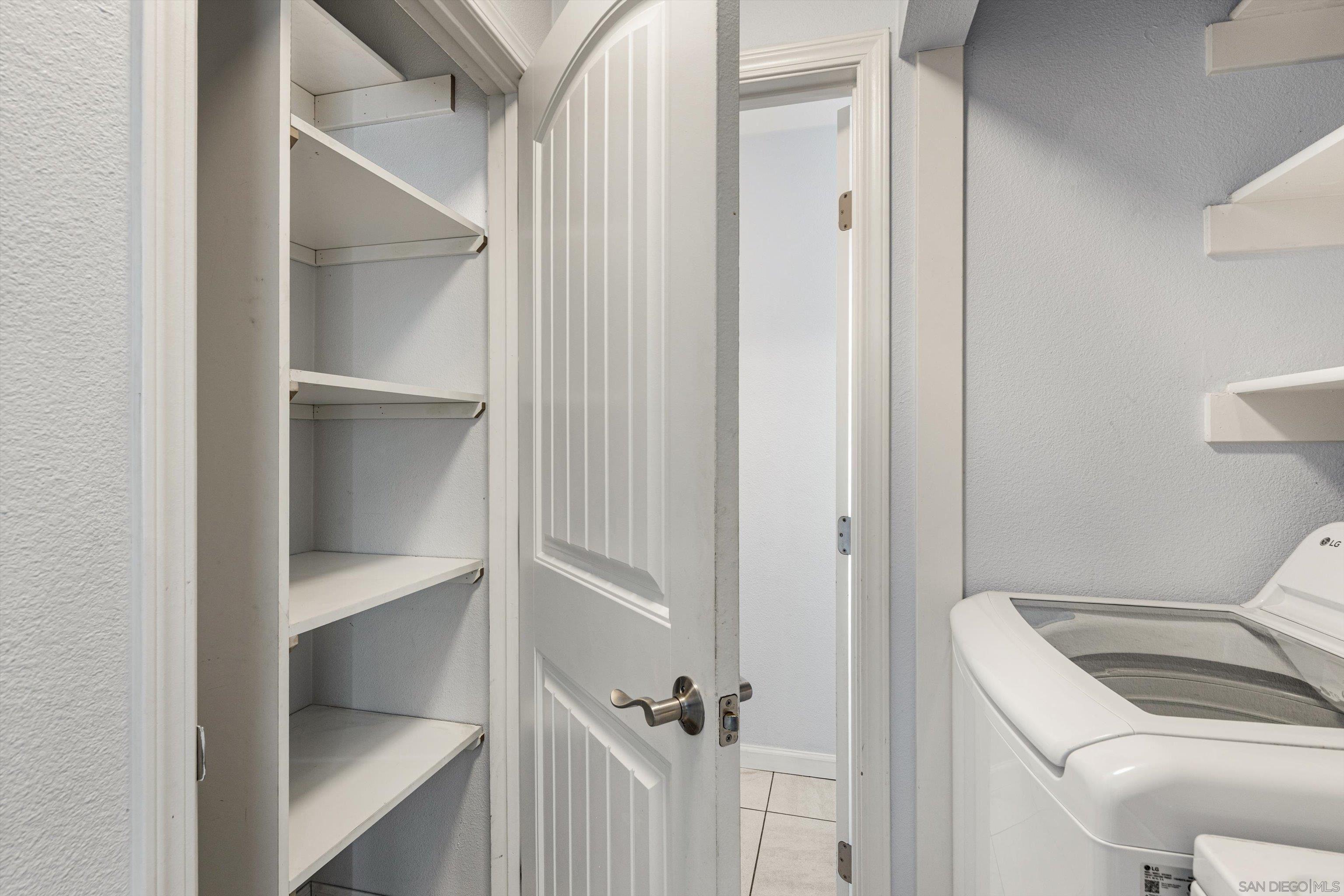 Detail Gallery Image 20 of 43 For 8535  Paradise Valley Rd  #4,  Spring Valley,  CA 91977 - 3 Beds | 2/1 Baths