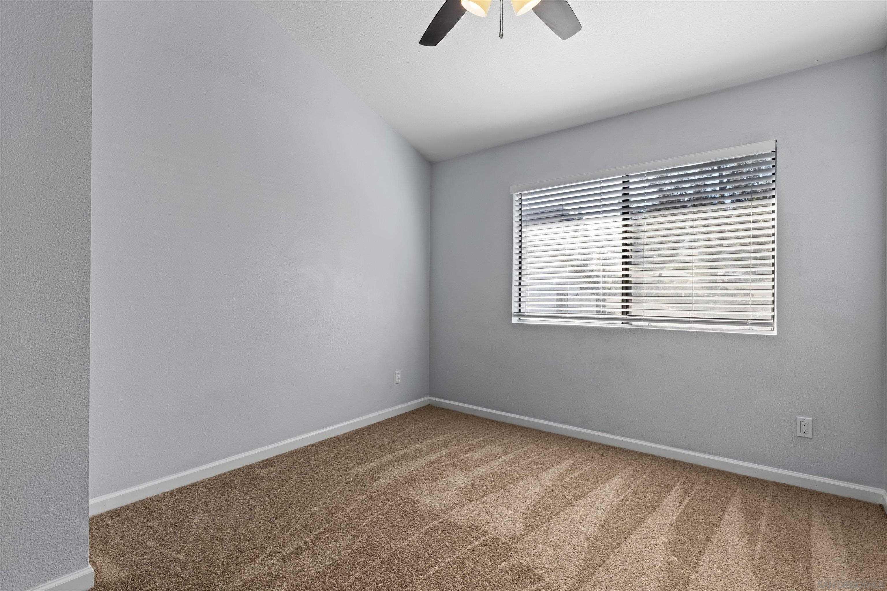 Detail Gallery Image 31 of 43 For 8535  Paradise Valley Rd  #4,  Spring Valley,  CA 91977 - 3 Beds | 2/1 Baths