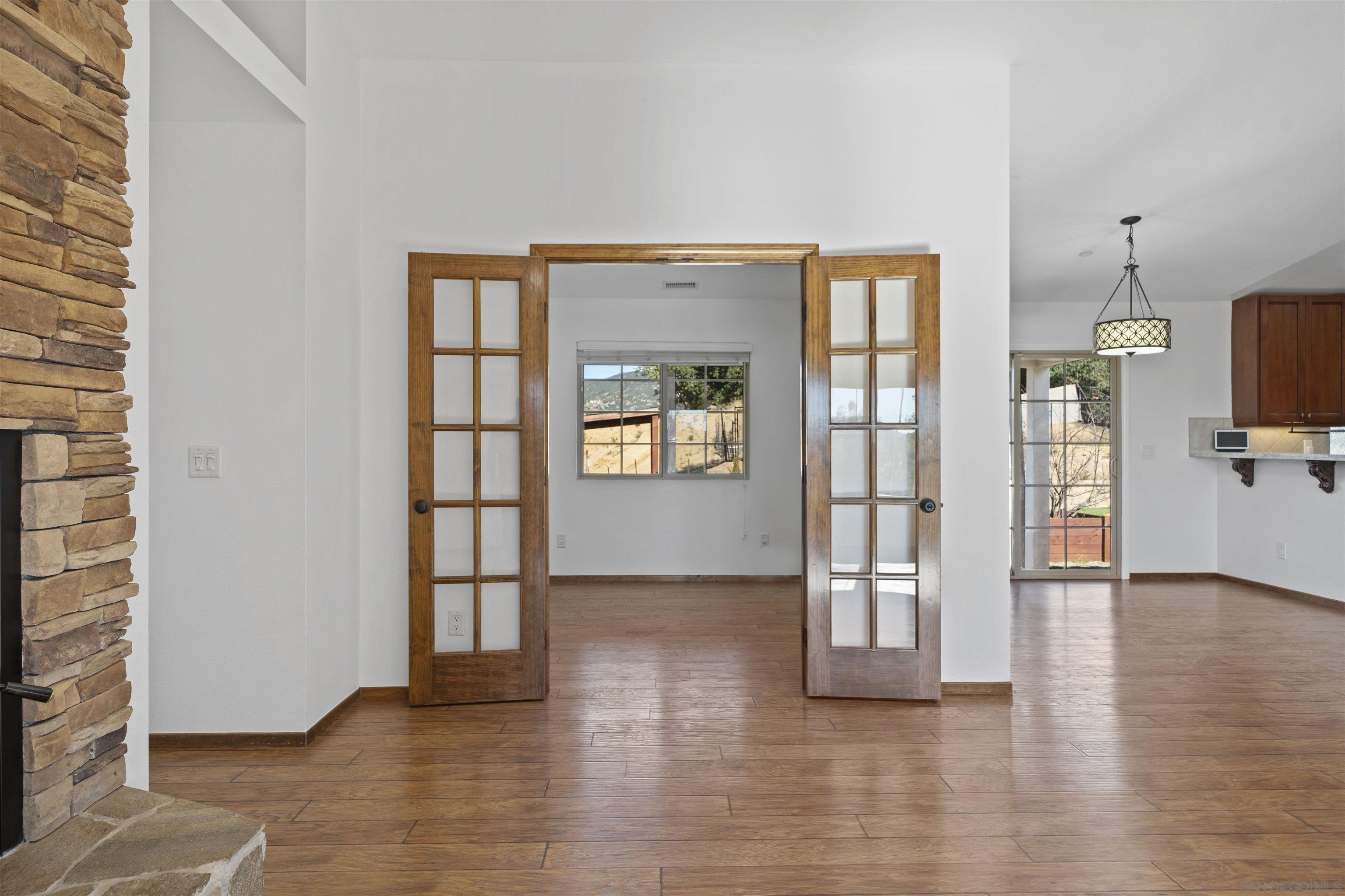 Detail Gallery Image 12 of 64 For 20872  Deerhorn Valley Road, Jamul,  CA 91935 - 4 Beds | 2 Baths