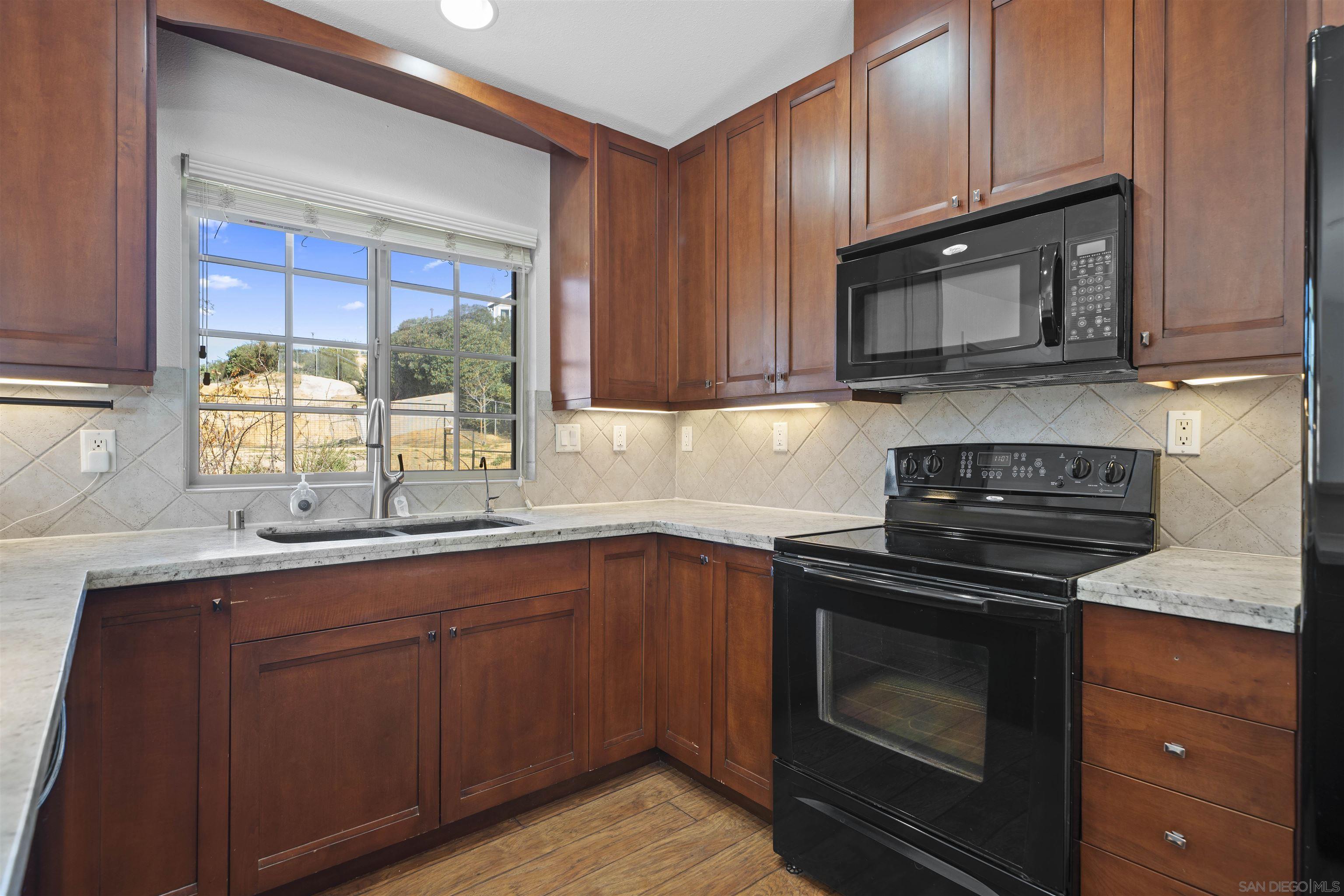 Detail Gallery Image 19 of 64 For 20872  Deerhorn Valley Road, Jamul,  CA 91935 - 4 Beds | 2 Baths