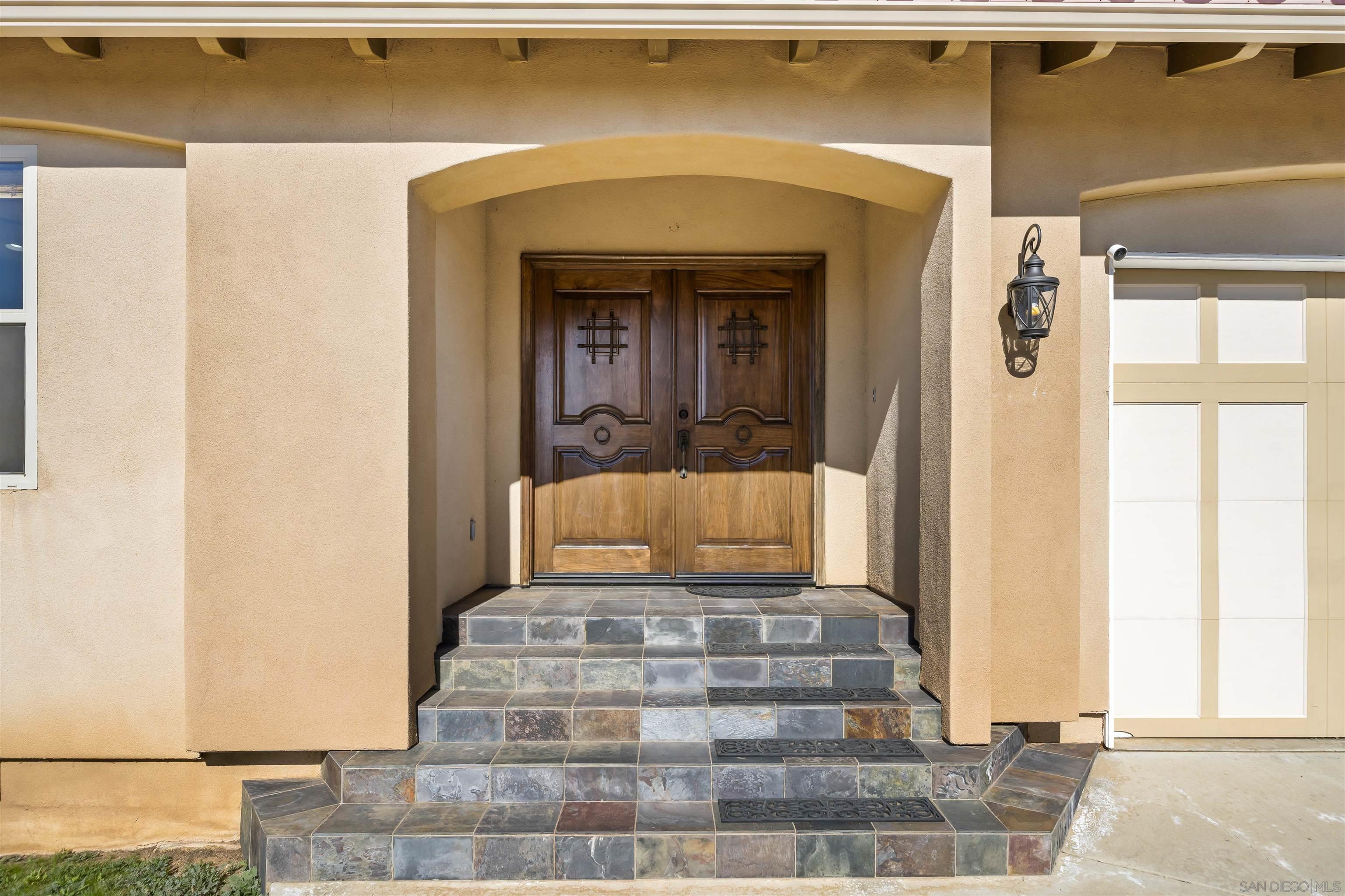 Detail Gallery Image 4 of 64 For 20872  Deerhorn Valley Road, Jamul,  CA 91935 - 4 Beds | 2 Baths