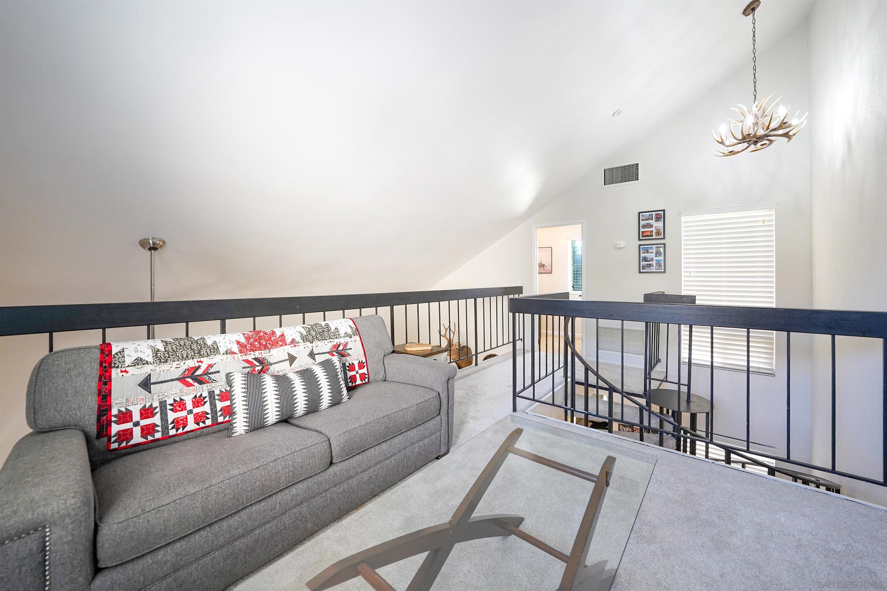 Detail Gallery Image 17 of 29 For 23658  Country Villa Road, Ramona,  CA 92065 - 2 Beds | 2 Baths