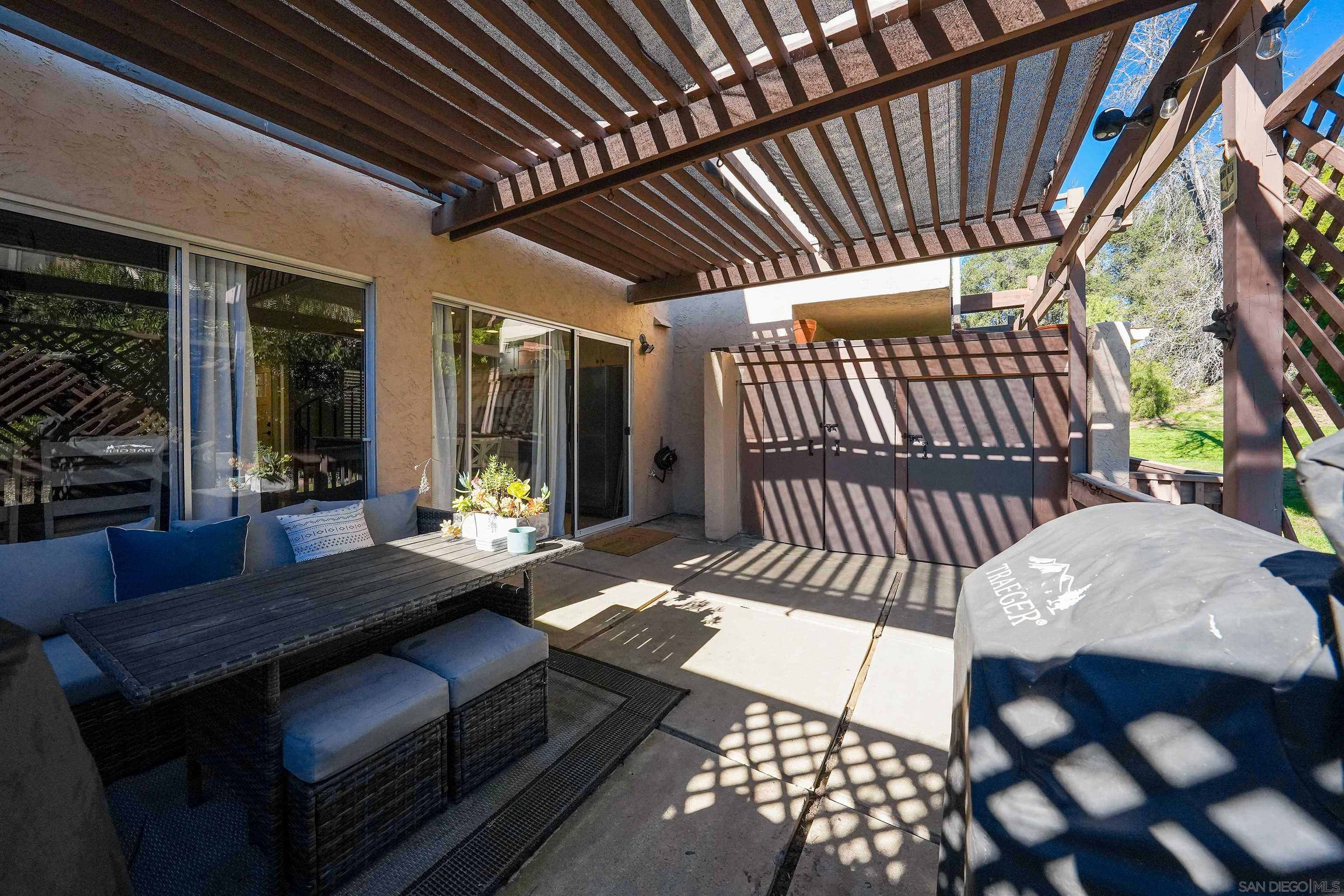 Detail Gallery Image 22 of 29 For 23658  Country Villa Road, Ramona,  CA 92065 - 2 Beds | 2 Baths