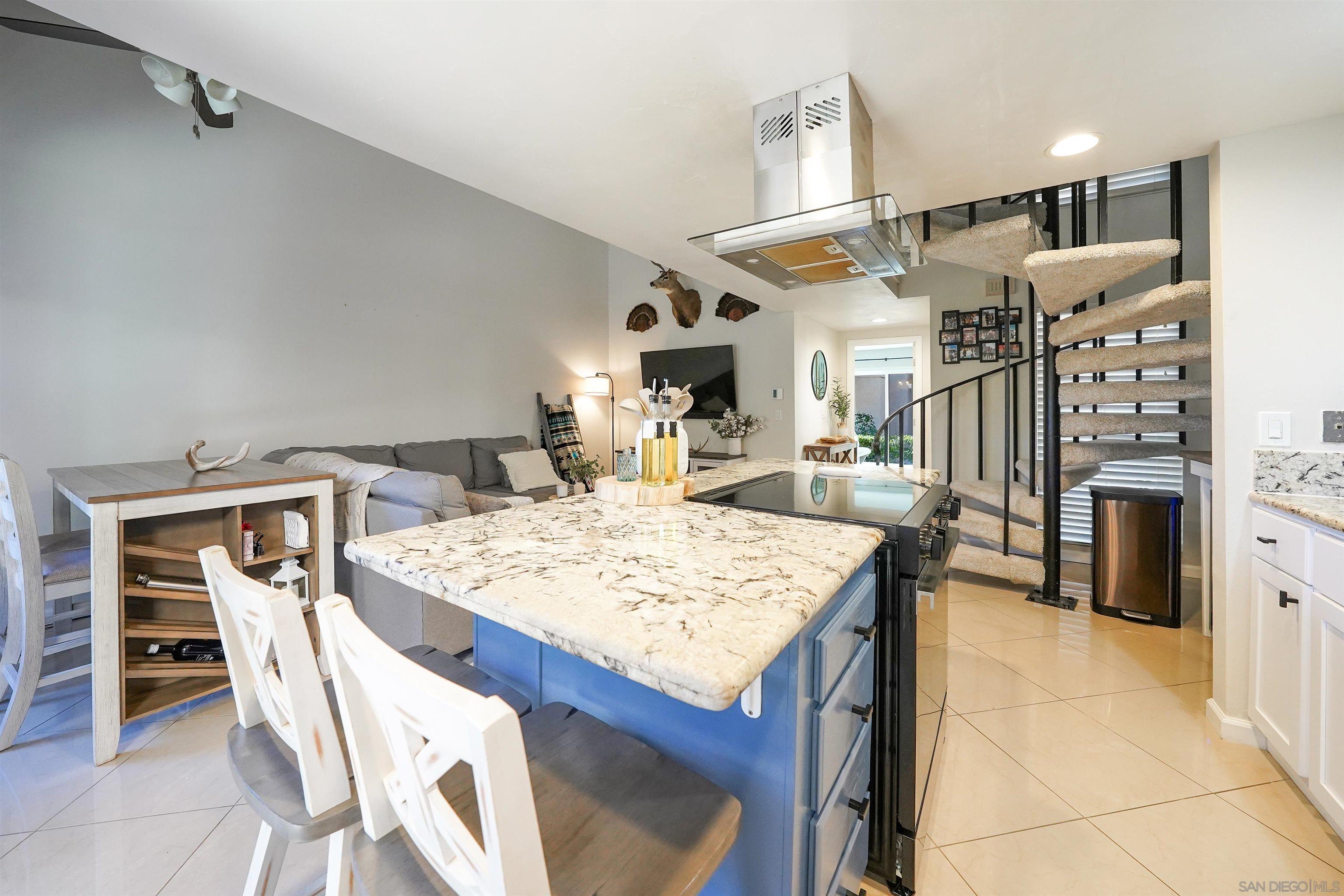 Detail Gallery Image 7 of 29 For 23658  Country Villa Road, Ramona,  CA 92065 - 2 Beds | 2 Baths