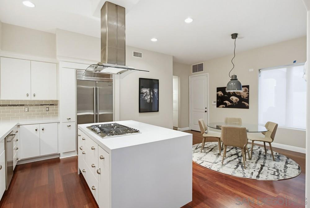 Detail Gallery Image 26 of 75 For 5247  Ocean Breeze Ct, San Diego,  CA 92109 - 5 Beds | 4/1 Baths