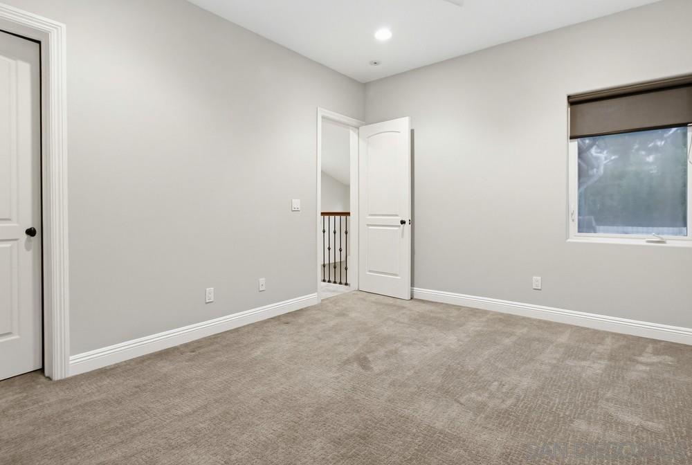 Detail Gallery Image 55 of 75 For 5247  Ocean Breeze Ct, San Diego,  CA 92109 - 5 Beds | 4/1 Baths