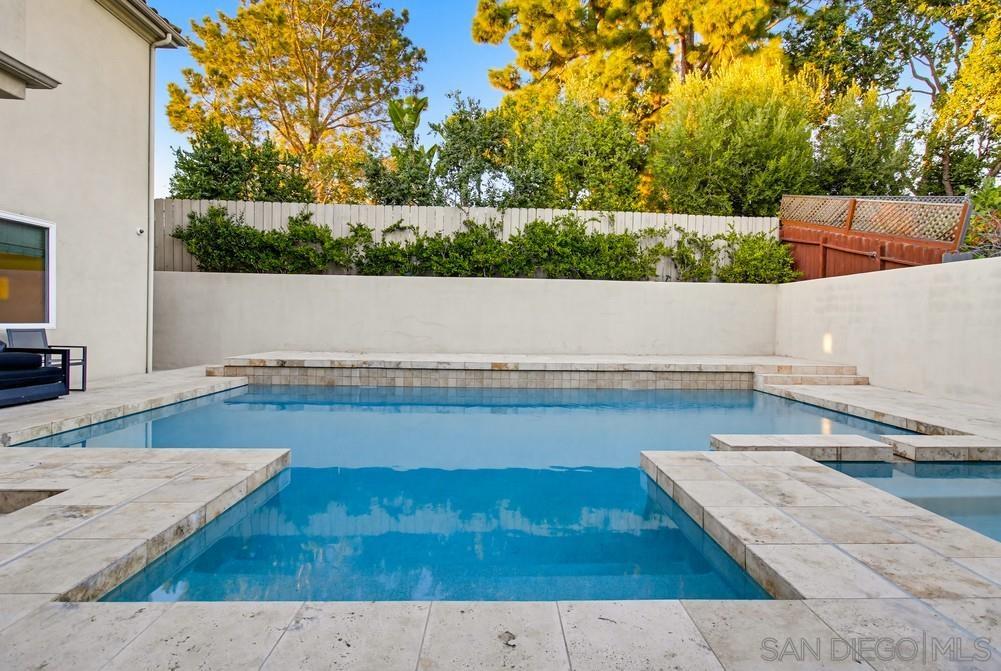 Detail Gallery Image 71 of 75 For 5247  Ocean Breeze Ct, San Diego,  CA 92109 - 5 Beds | 4/1 Baths