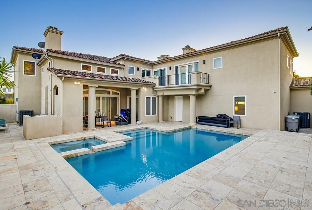 Detail Gallery Image 72 of 75 For 5247  Ocean Breeze Ct, San Diego,  CA 92109 - 5 Beds | 4/1 Baths