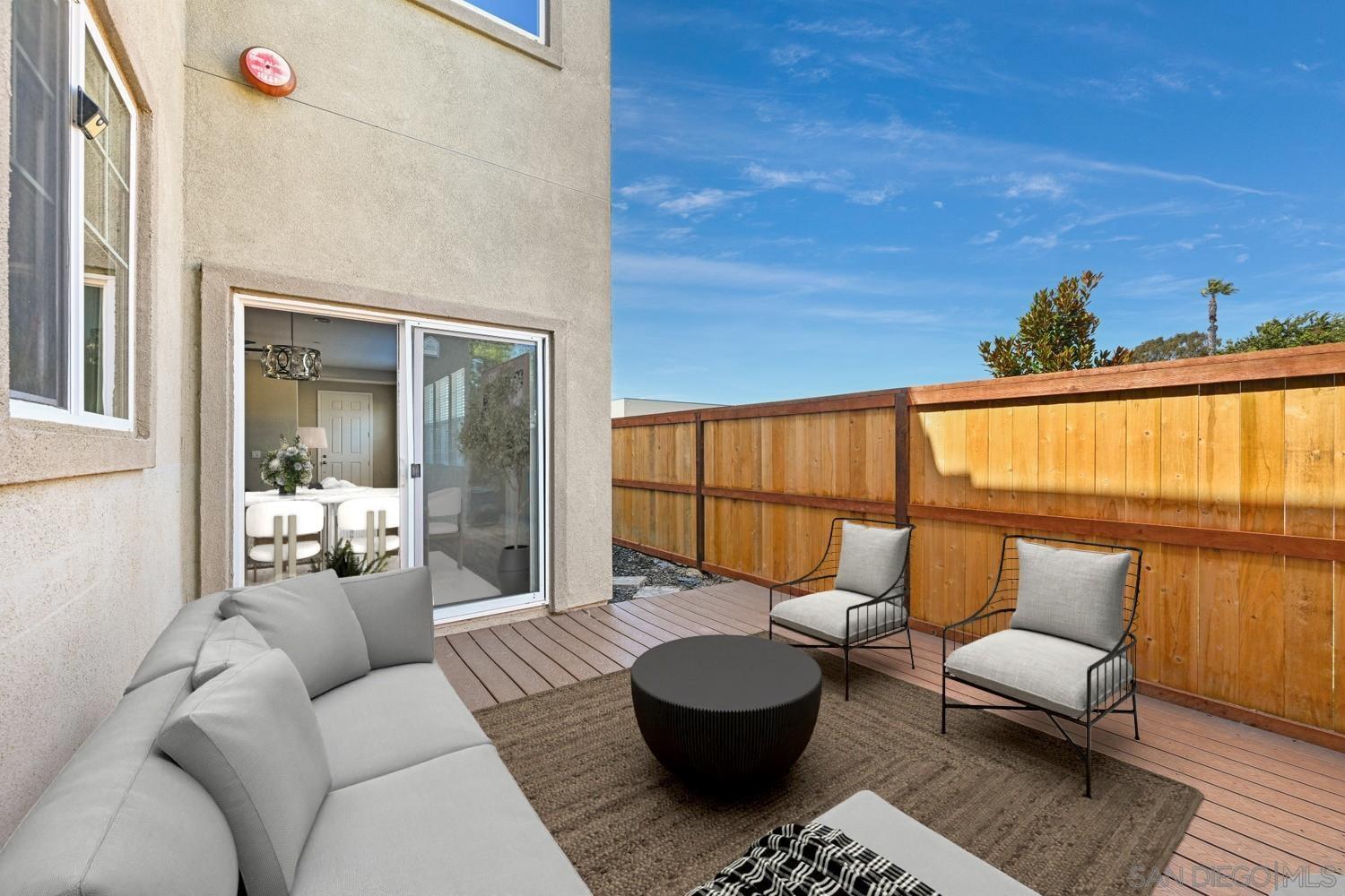 Detail Gallery Image 16 of 33 For 1786  Jasmine Way, Oceanside,  CA 92054 - 4 Beds | 3 Baths