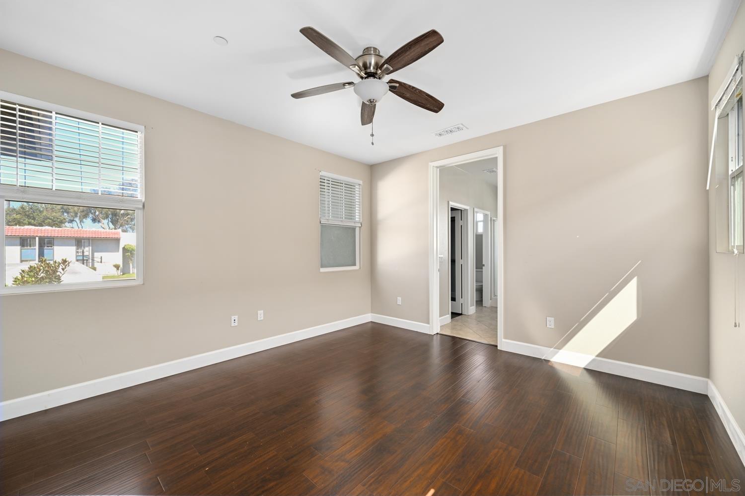 Detail Gallery Image 24 of 33 For 1786  Jasmine Way, Oceanside,  CA 92054 - 4 Beds | 3 Baths