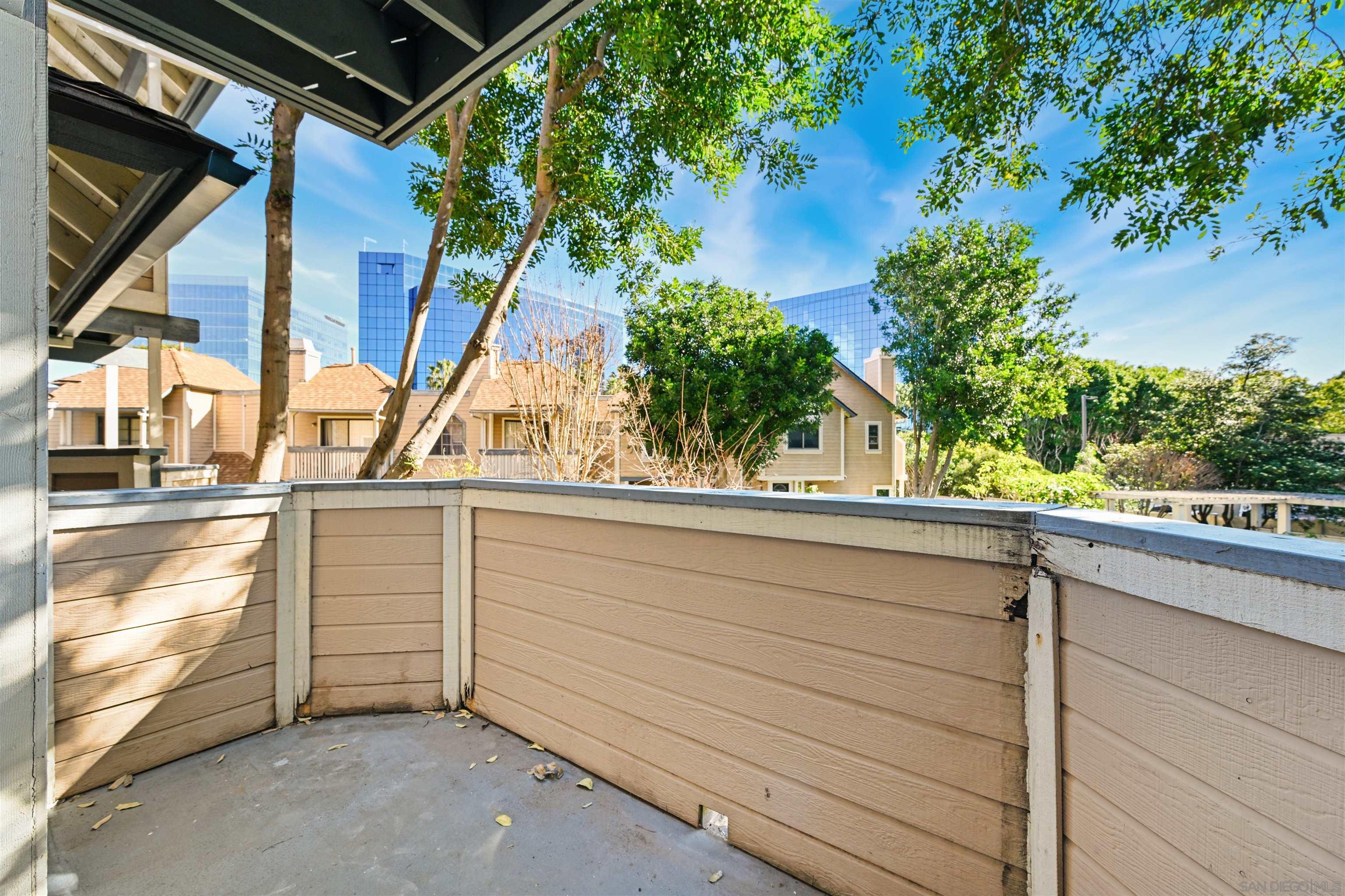 Detail Gallery Image 24 of 24 For 9260  Towne Centre Dr  #17,  San Diego,  CA 92121 - 2 Beds | 2/1 Baths