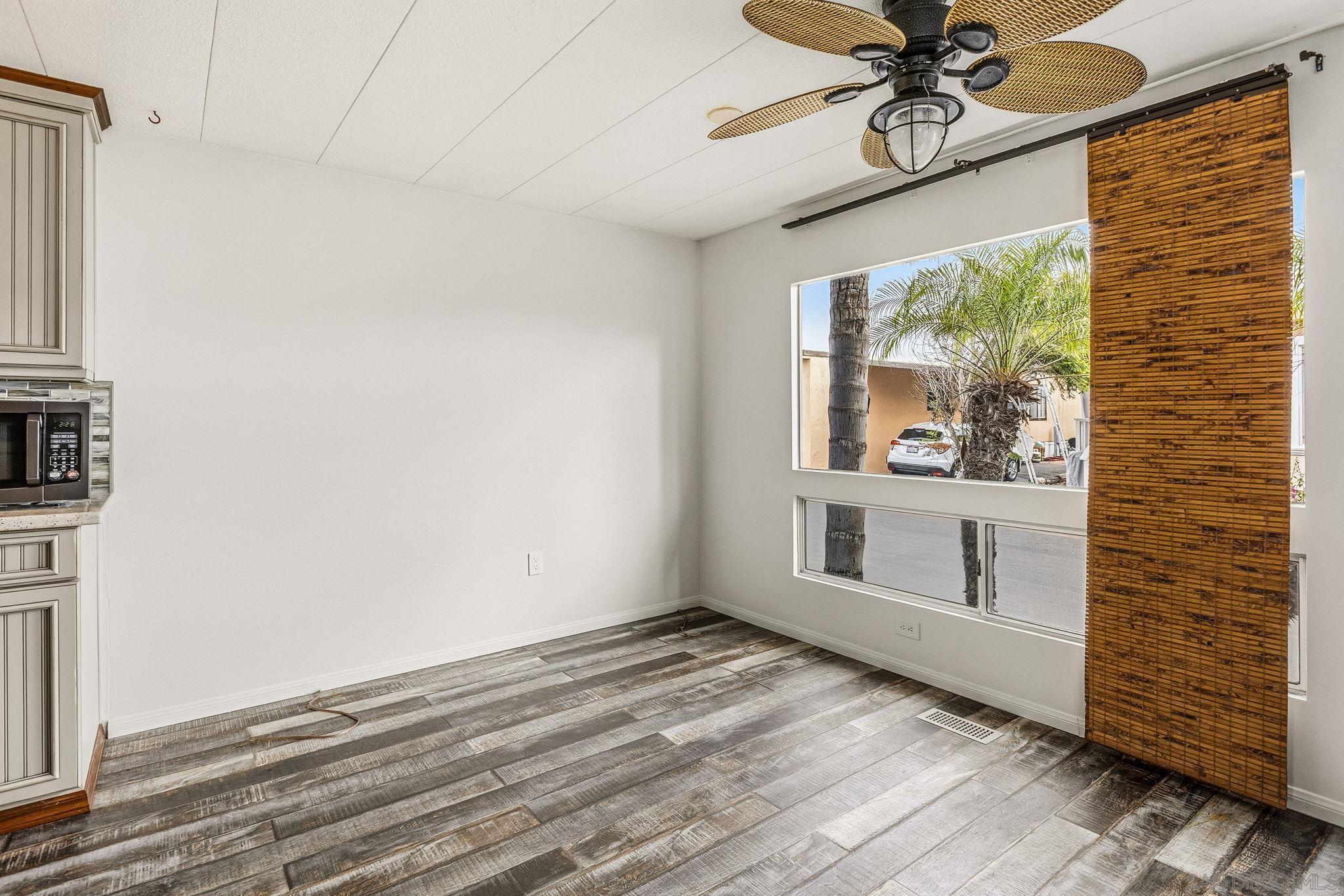 Detail Gallery Image 12 of 49 For 6550  Ponto Dr  #110,  Carlsbad,  CA 92011 - 2 Beds | 1/1 Baths