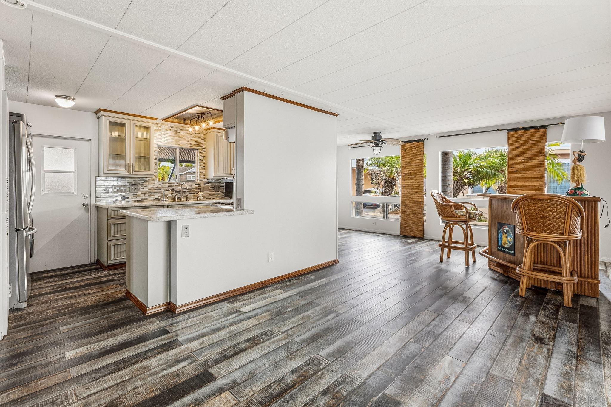 Detail Gallery Image 9 of 49 For 6550  Ponto Dr  #110,  Carlsbad,  CA 92011 - 2 Beds | 1/1 Baths