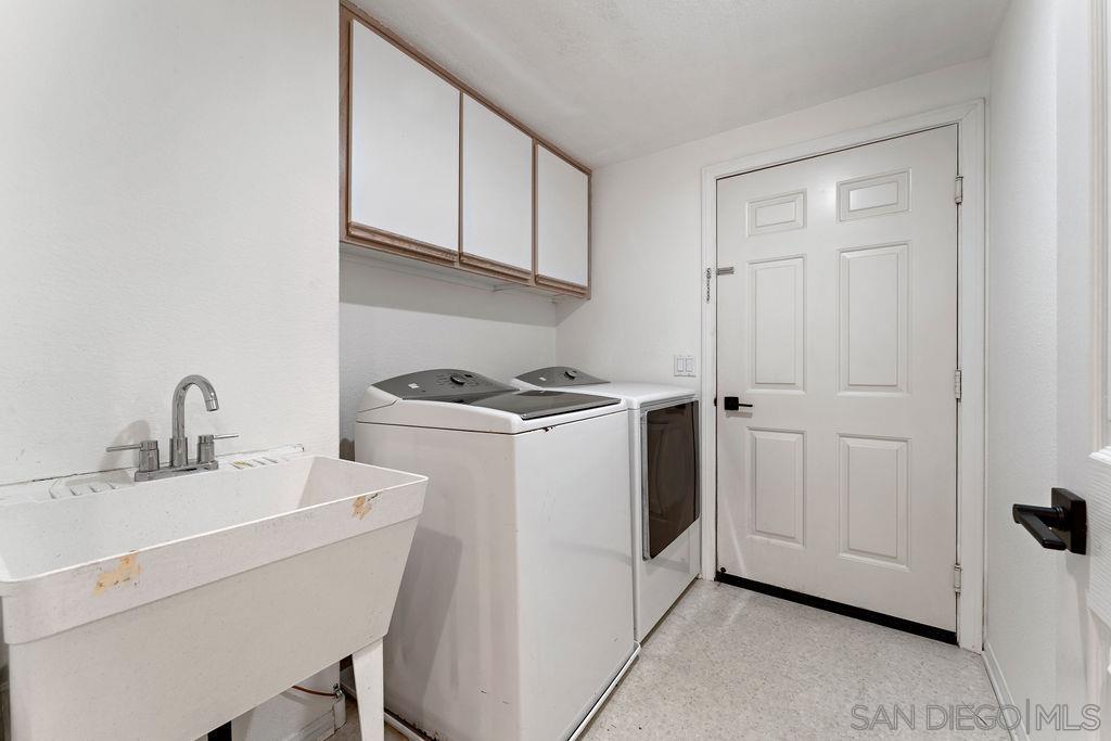 Detail Gallery Image 15 of 42 For 2842  Torrey Pines Rd, La Jolla,  CA 92037 - 3 Beds | 3 Baths