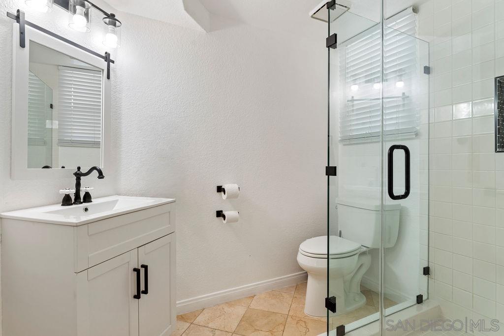 Detail Gallery Image 16 of 42 For 2842  Torrey Pines Rd, La Jolla,  CA 92037 - 3 Beds | 3 Baths