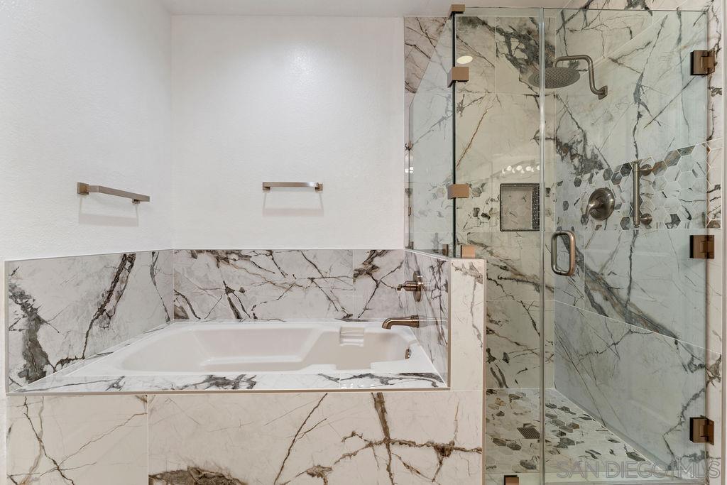 Detail Gallery Image 26 of 42 For 2842  Torrey Pines Rd, La Jolla,  CA 92037 - 3 Beds | 3 Baths