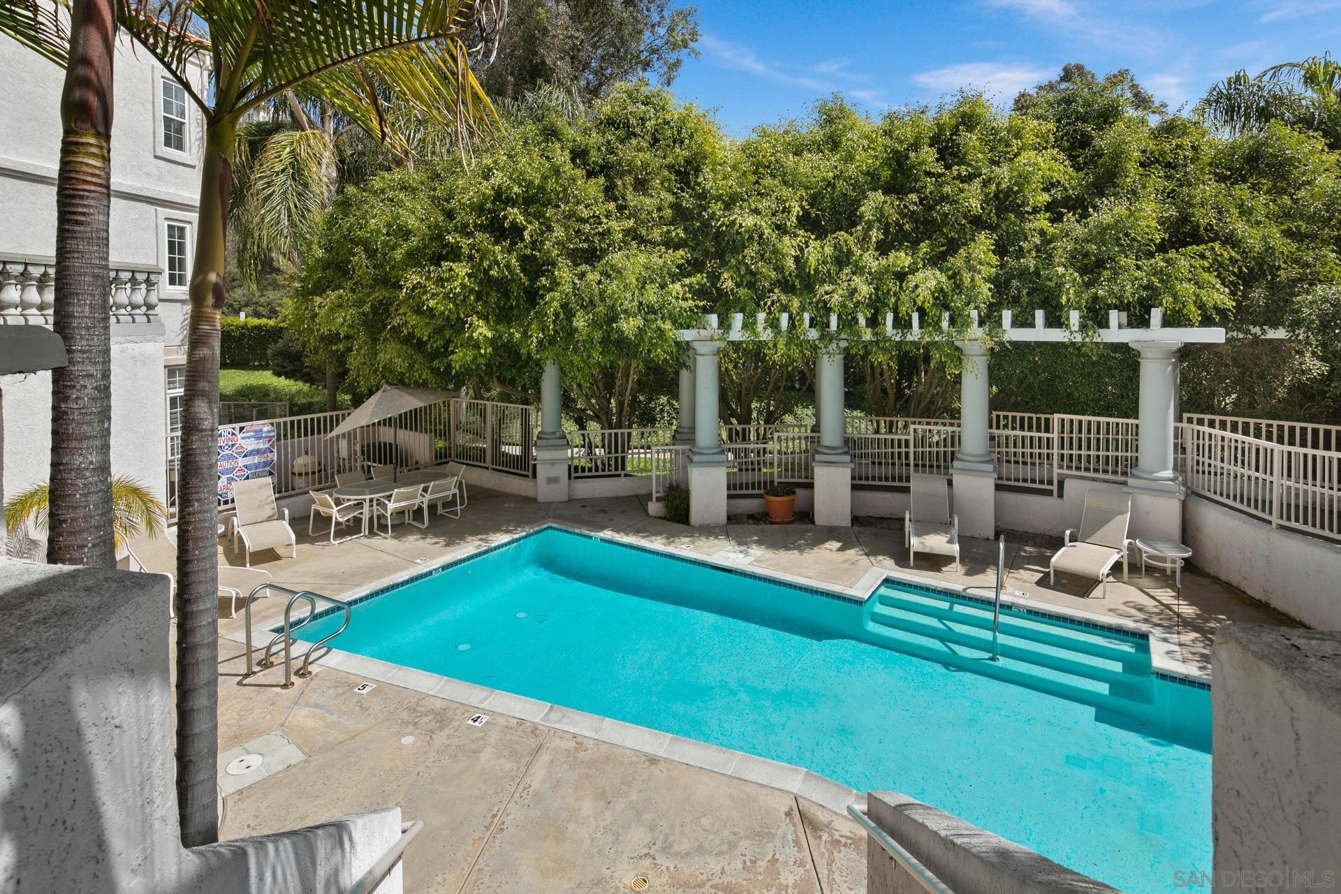 Detail Gallery Image 39 of 42 For 2842  Torrey Pines Rd, La Jolla,  CA 92037 - 3 Beds | 3 Baths