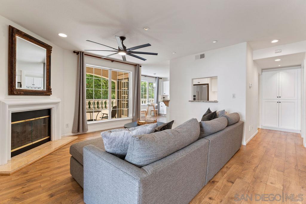 Detail Gallery Image 5 of 42 For 2842  Torrey Pines Rd, La Jolla,  CA 92037 - 3 Beds | 3 Baths