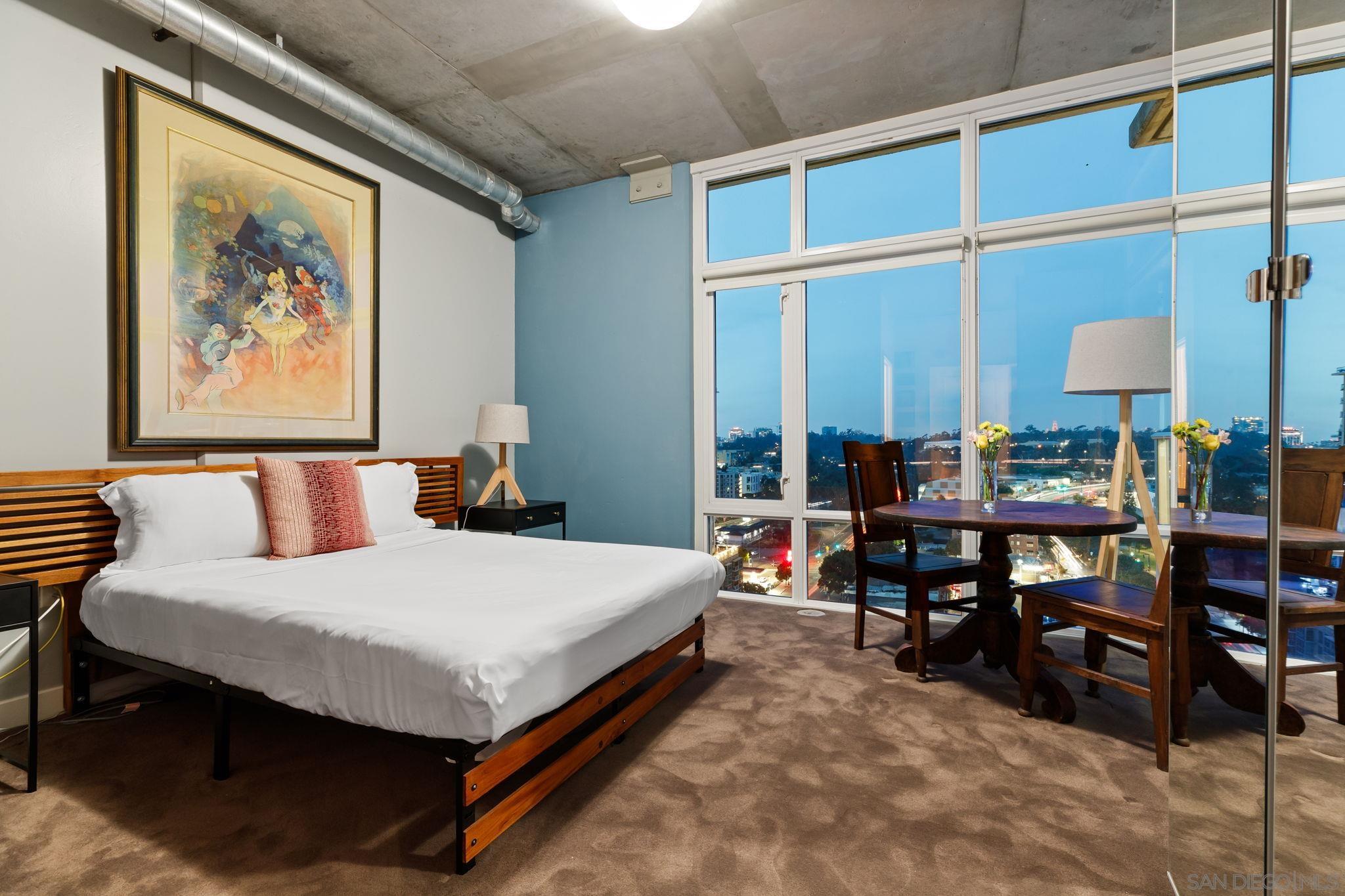 Detail Gallery Image 19 of 53 For 1080  Park Blvd  1702, San Diego,  CA 92101 - 2 Beds | 2/1 Baths