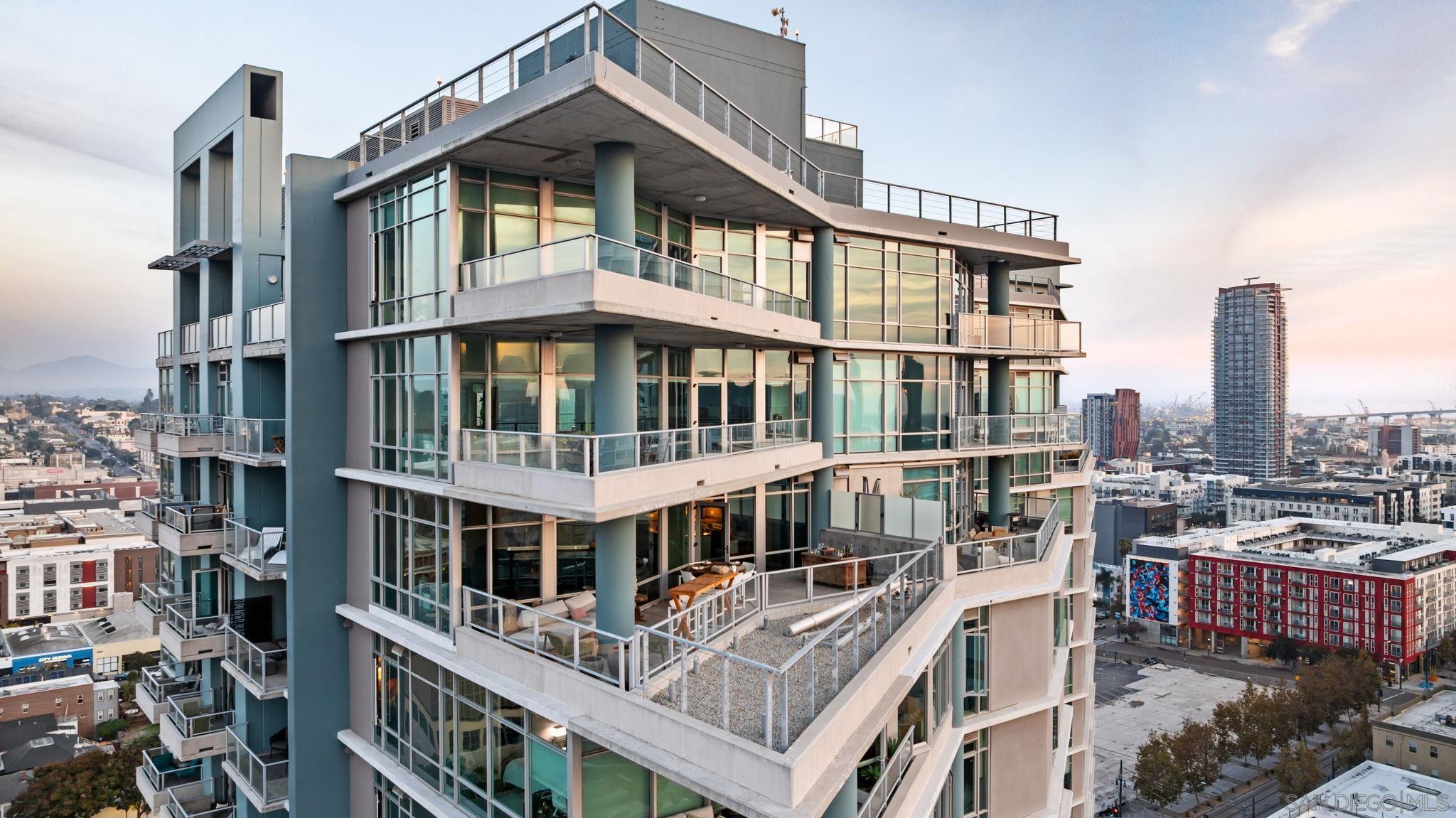 Detail Gallery Image 49 of 53 For 1080  Park Blvd  1702, San Diego,  CA 92101 - 2 Beds | 2/1 Baths