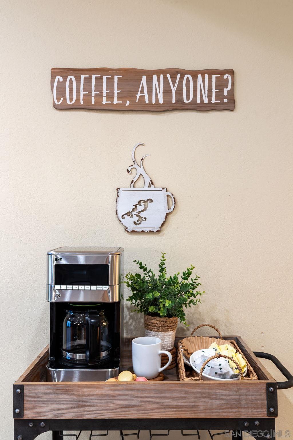 Detail Gallery Image 18 of 50 For 4260  Eastridge Dr, La Mesa,  CA 91941 - 5 Beds | 4 Baths