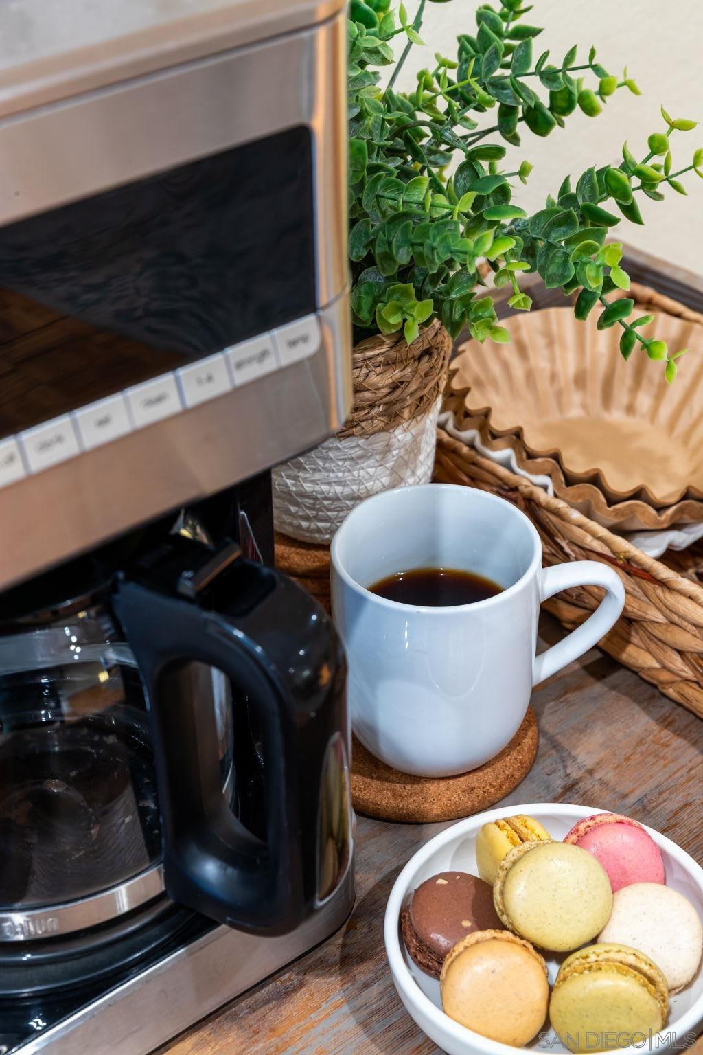 Detail Gallery Image 19 of 50 For 4260  Eastridge Dr, La Mesa,  CA 91941 - 5 Beds | 4 Baths