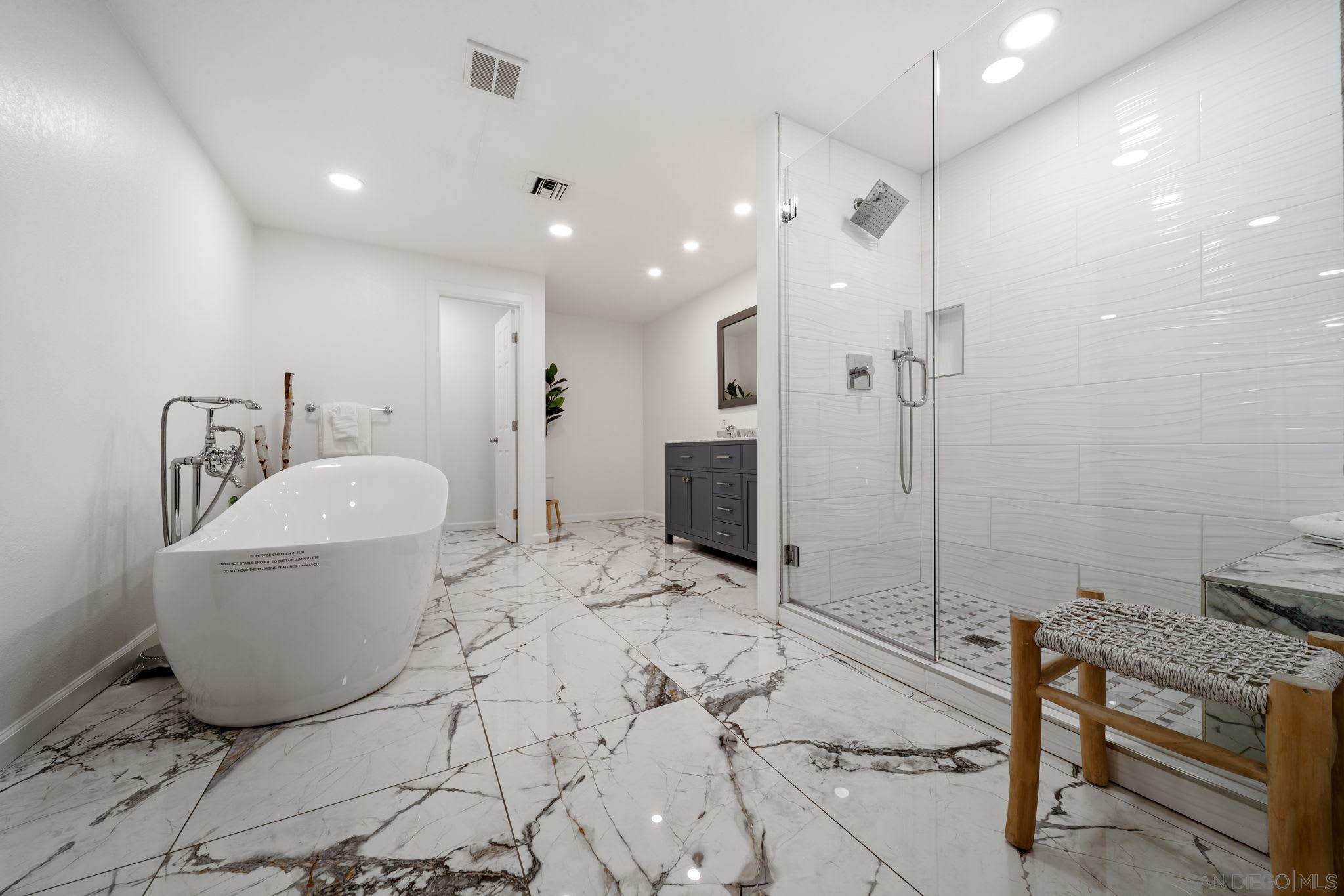 Detail Gallery Image 32 of 50 For 4260  Eastridge Dr, La Mesa,  CA 91941 - 5 Beds | 4 Baths