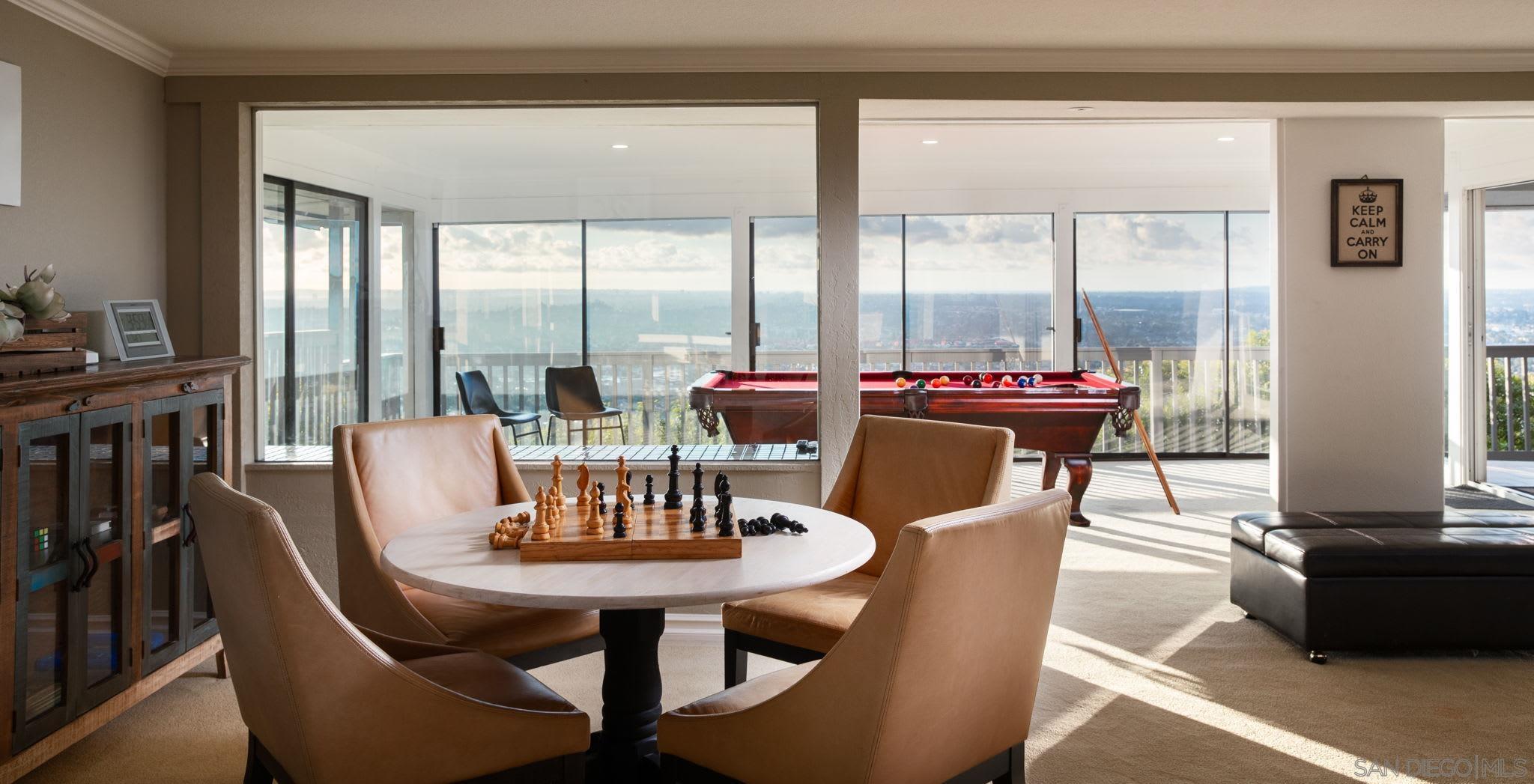 Detail Gallery Image 5 of 50 For 4260  Eastridge Dr, La Mesa,  CA 91941 - 5 Beds | 4 Baths