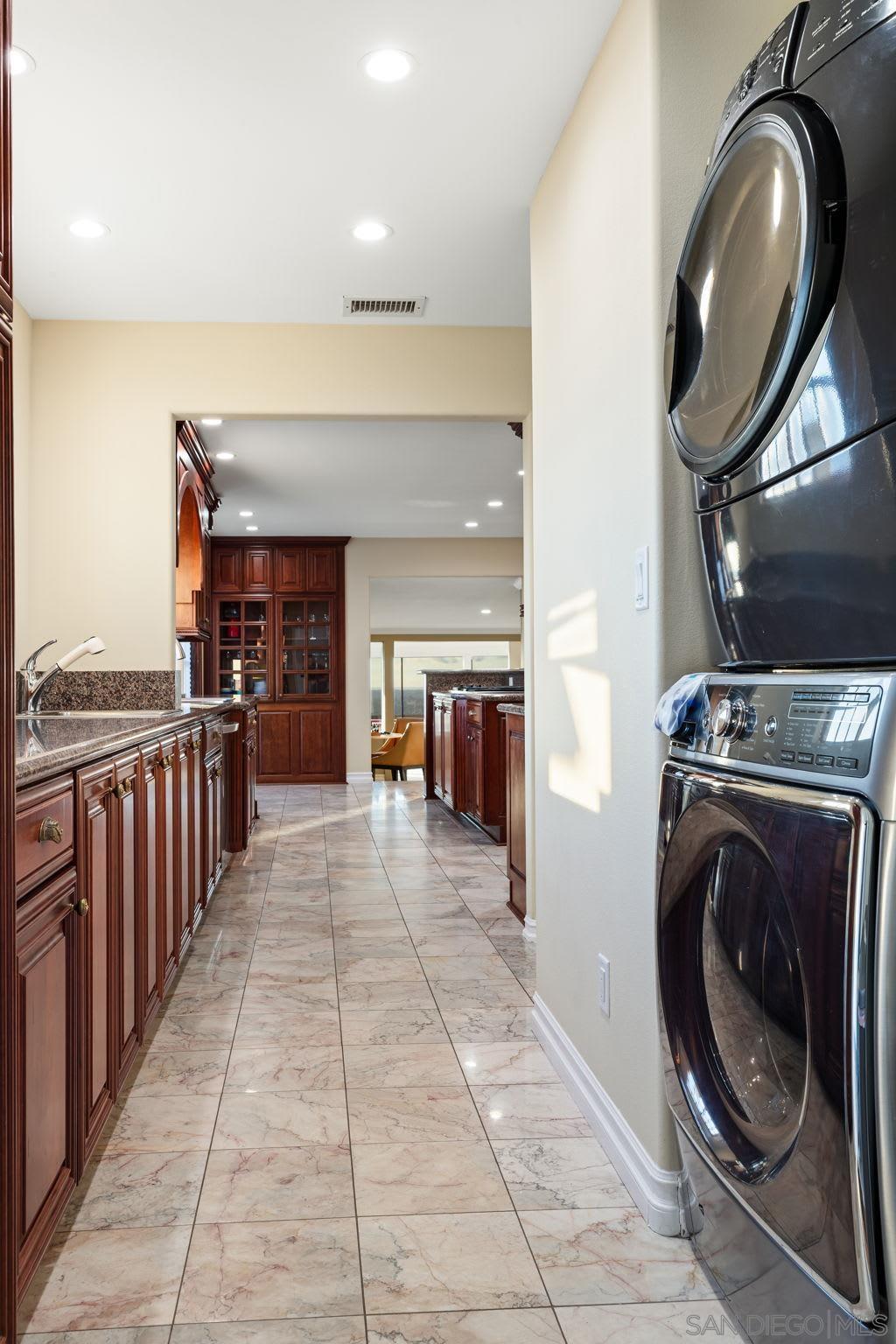 Detail Gallery Image 50 of 50 For 4260  Eastridge Dr, La Mesa,  CA 91941 - 5 Beds | 4 Baths