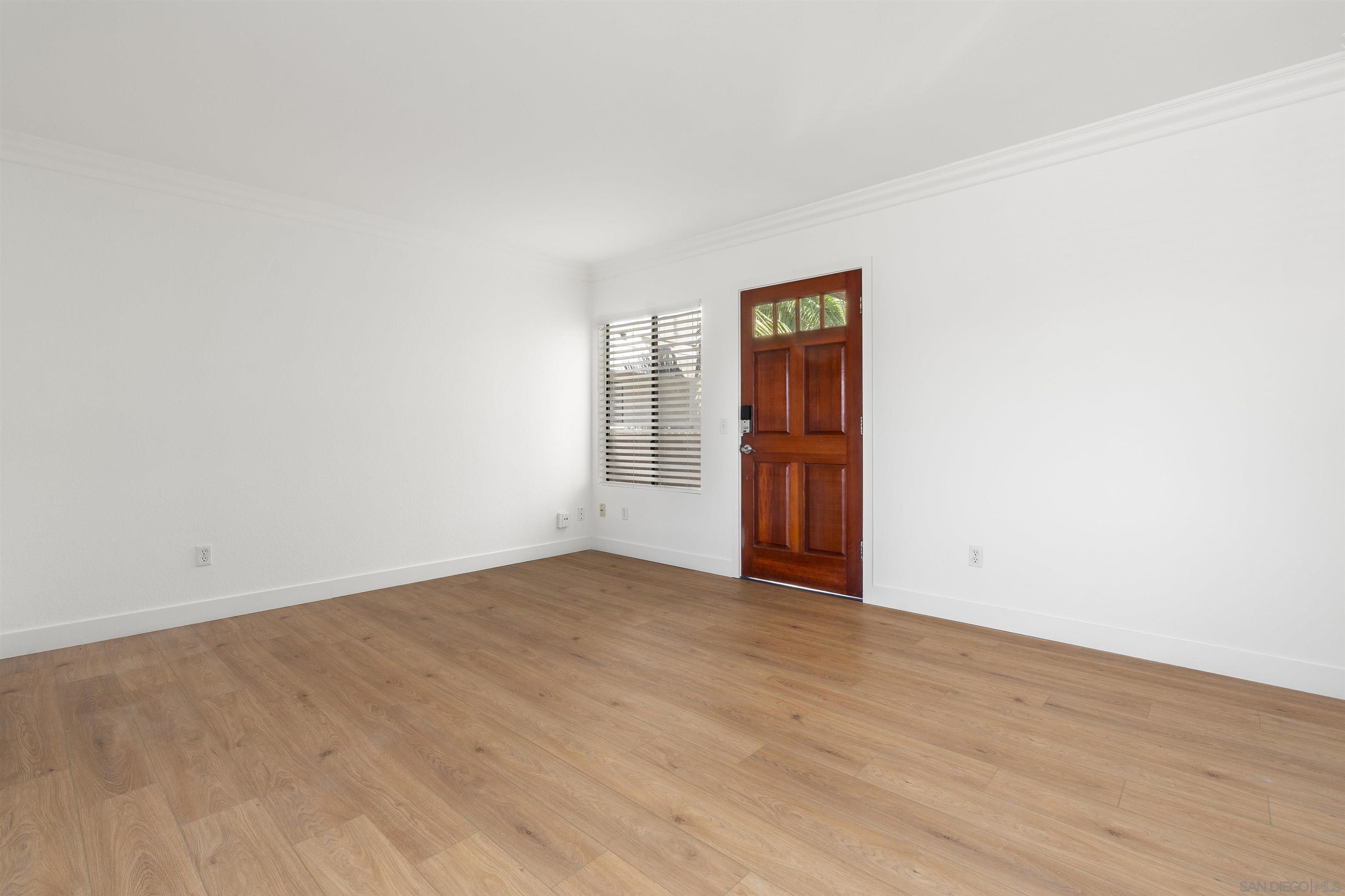 Detail Gallery Image 5 of 44 For 3760  Herman Ave  #7,  San Diego,  CA 92104 - 2 Beds | 2 Baths